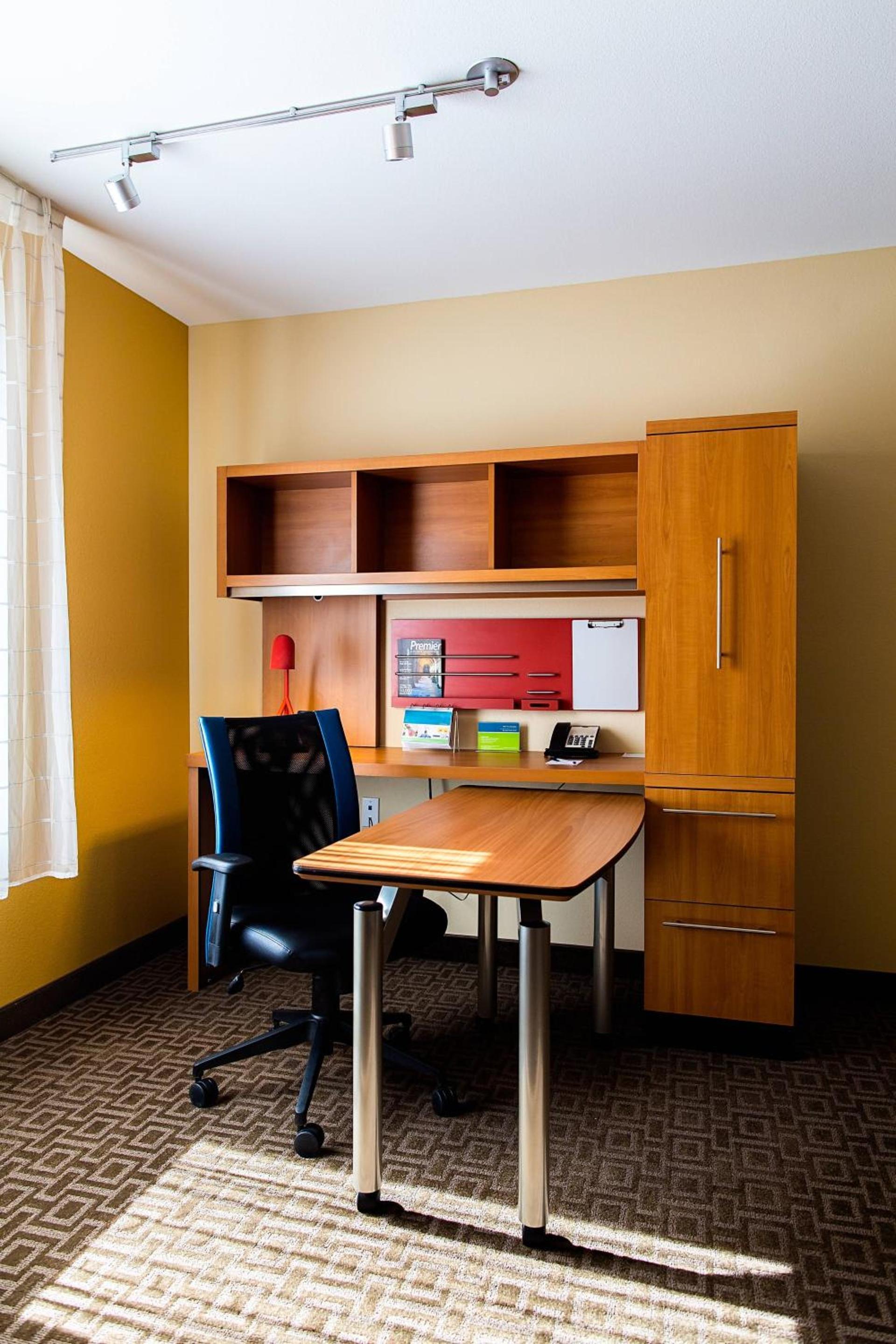 TownePlace Suites by Marriott Lancaster photo 15