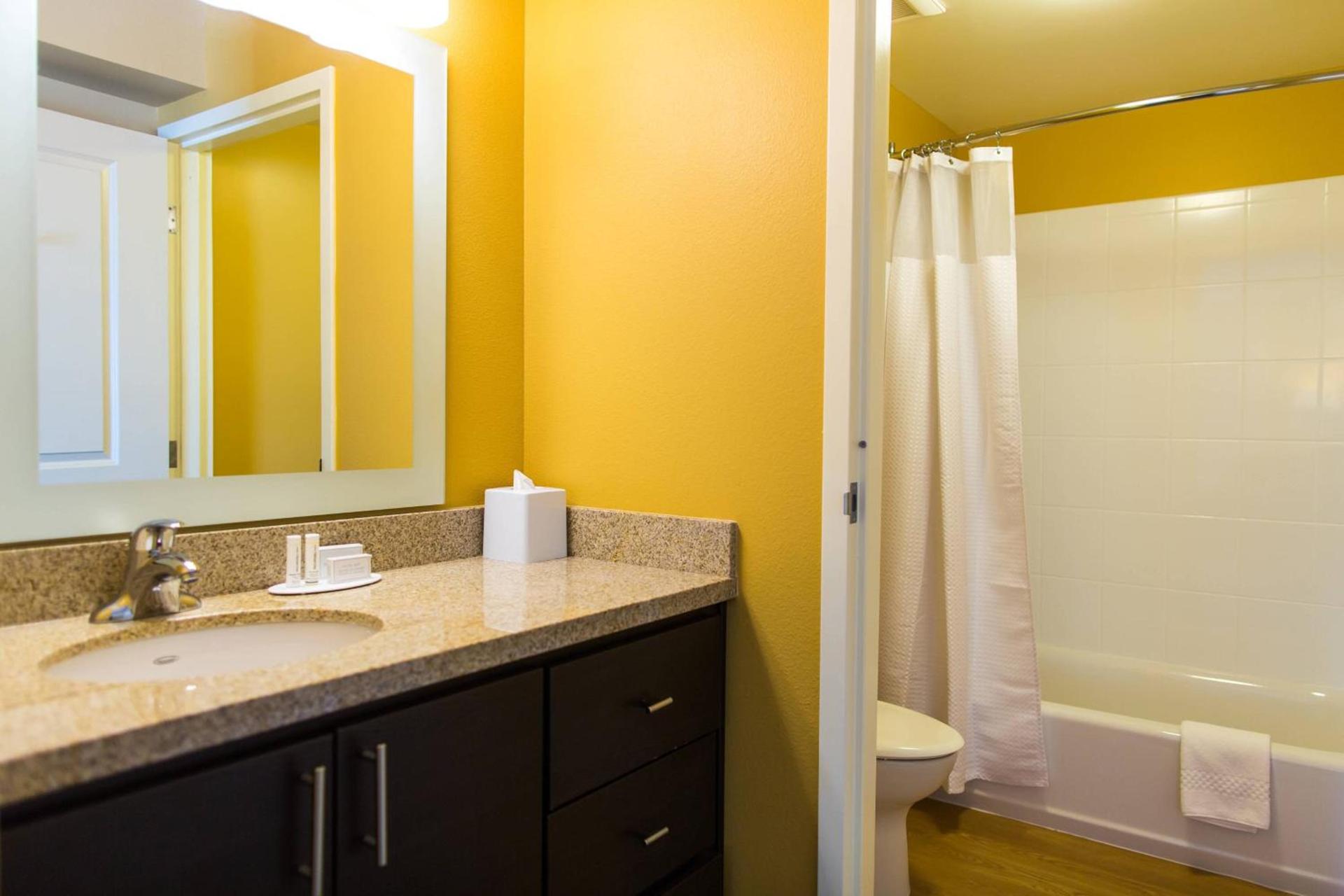 TownePlace Suites by Marriott Lancaster photo 19