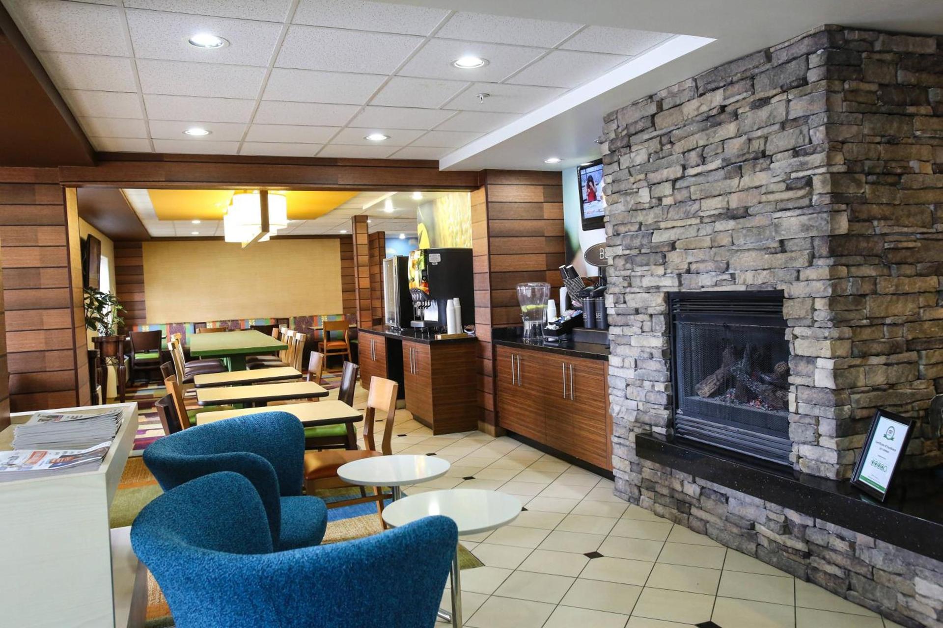 Garner Hotel Provo South by IHG photo 4