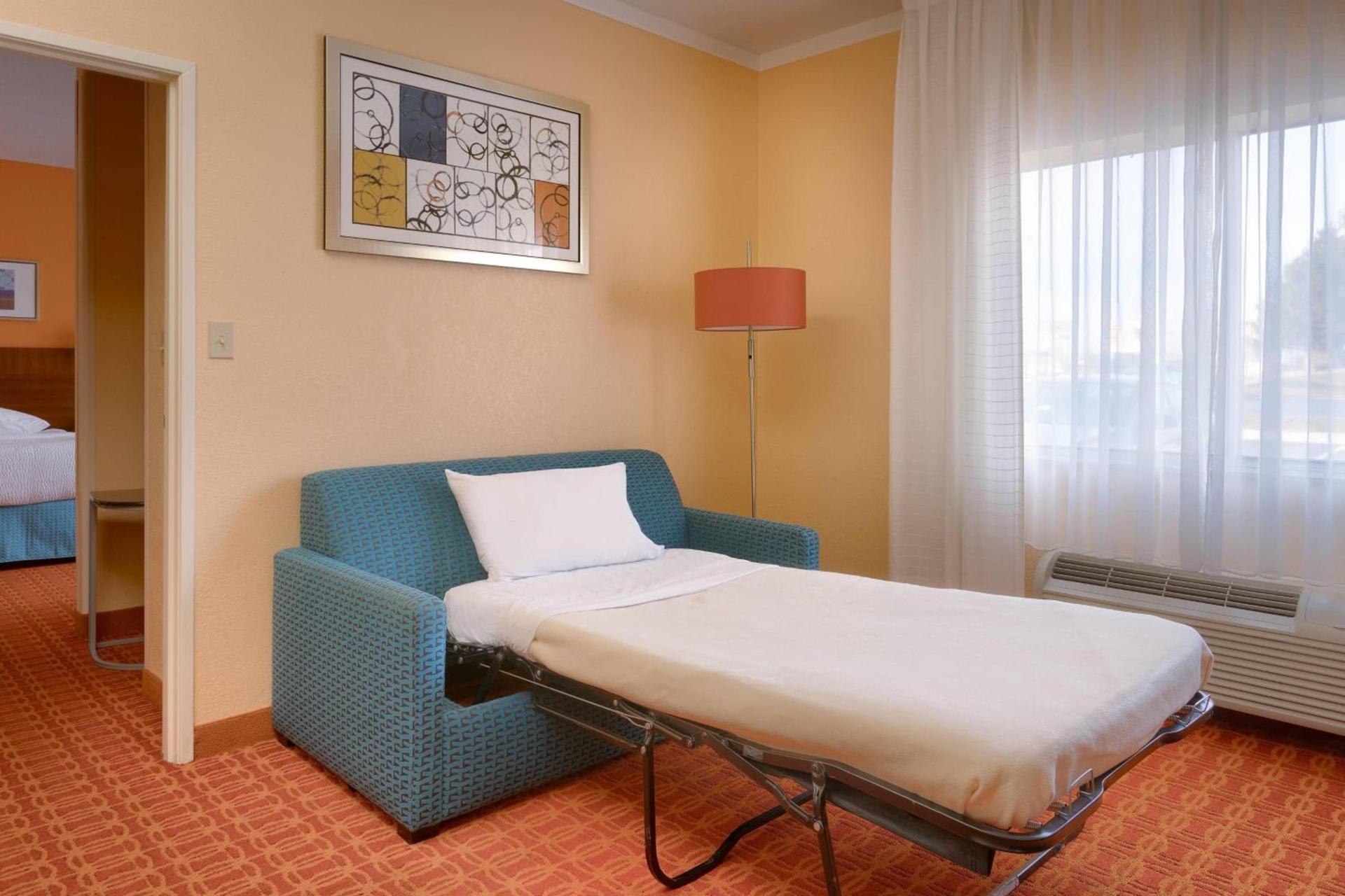 Garner Hotel Provo South by IHG photo 19