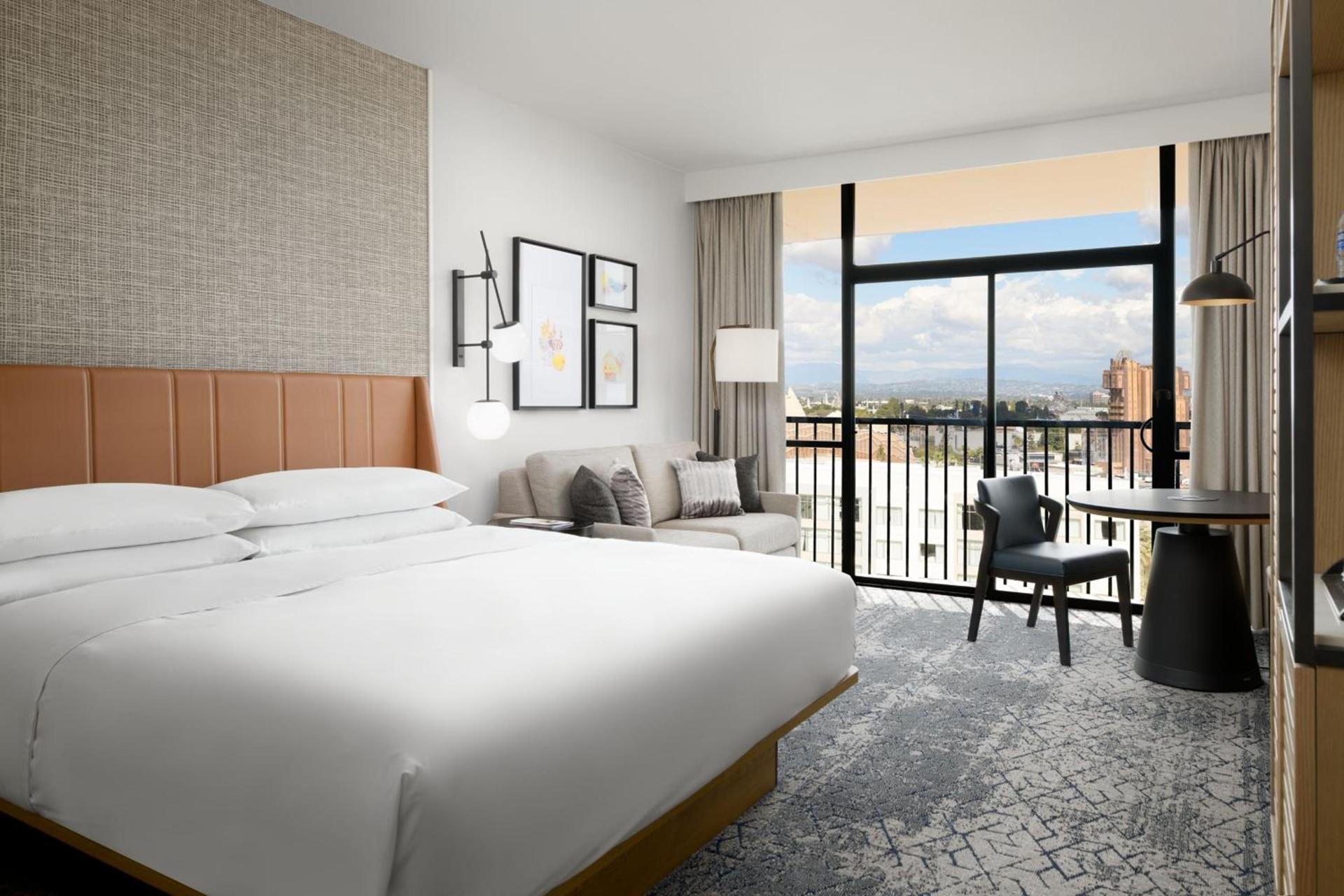 Sheraton Park Hotel at the Anaheim Resort photo 21