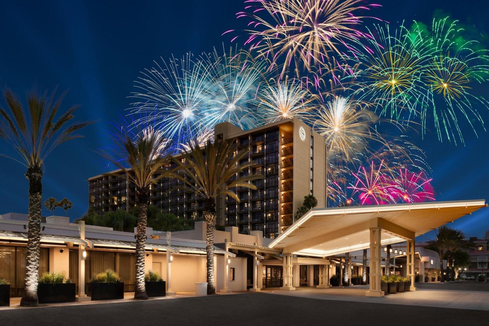 Sheraton Park Hotel at the Anaheim Resort photo 1