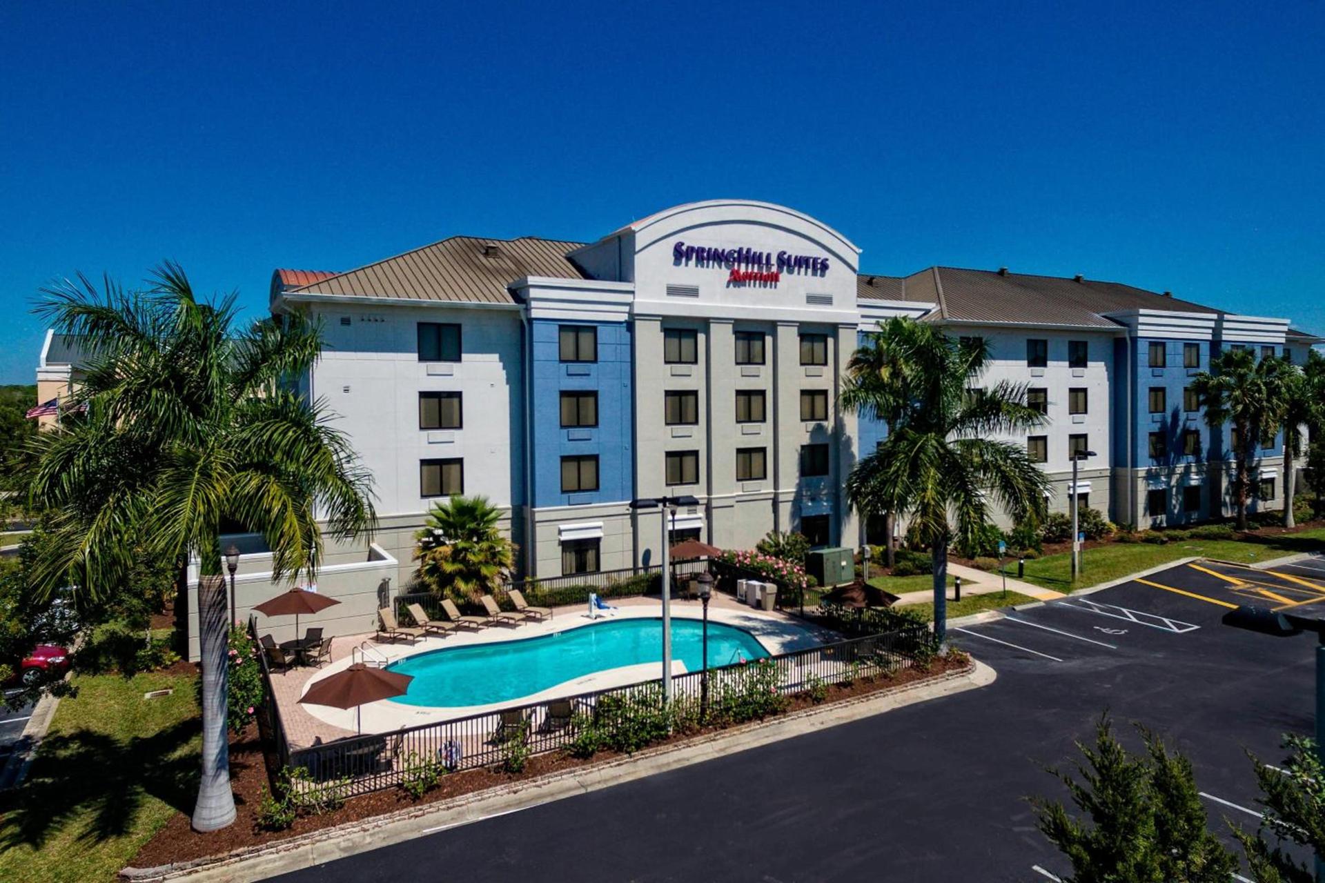 SpringHill Suites by Marriott Naples photo 2