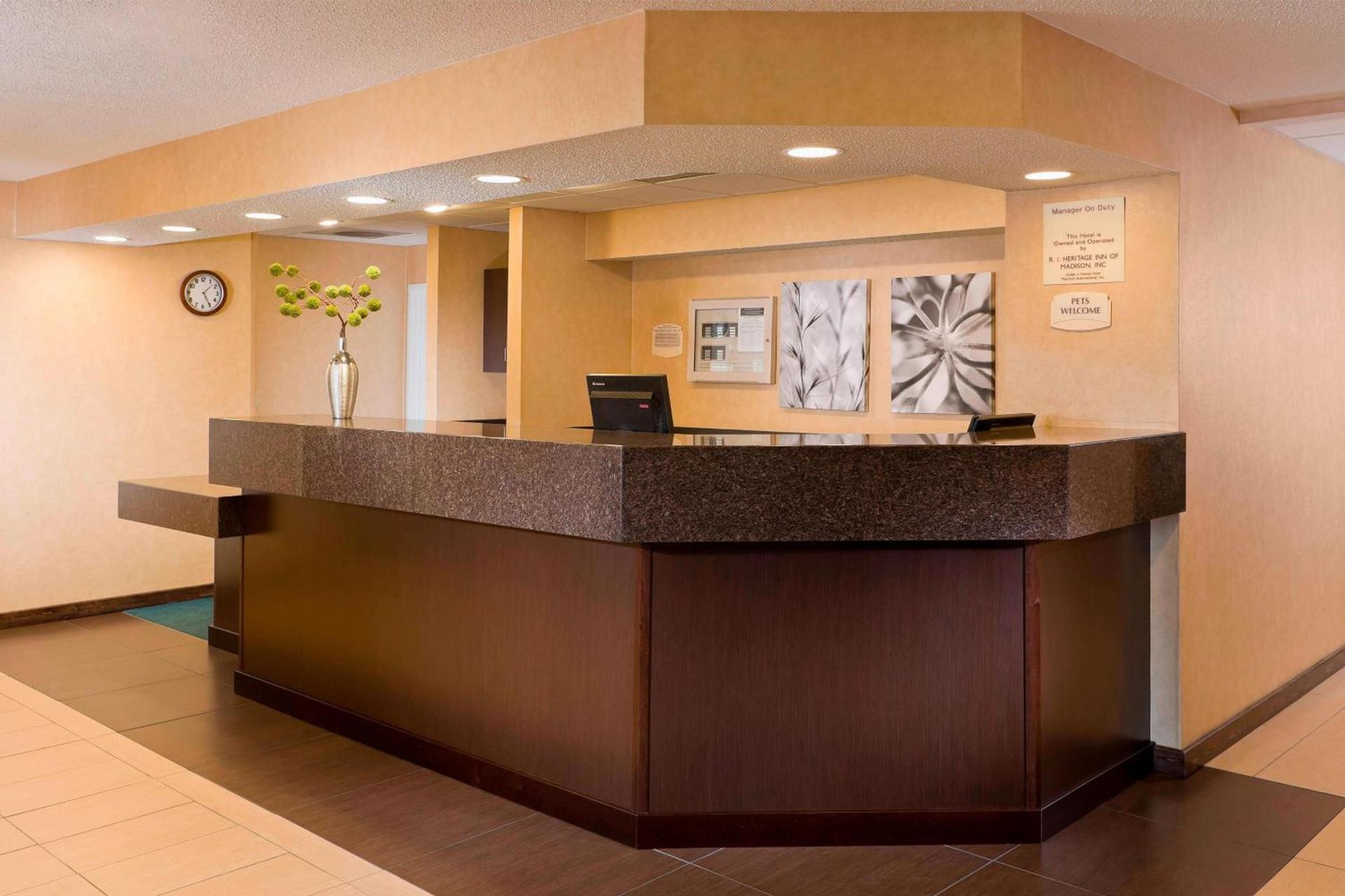 PrimeStay Extended Suites by IHG photo 2