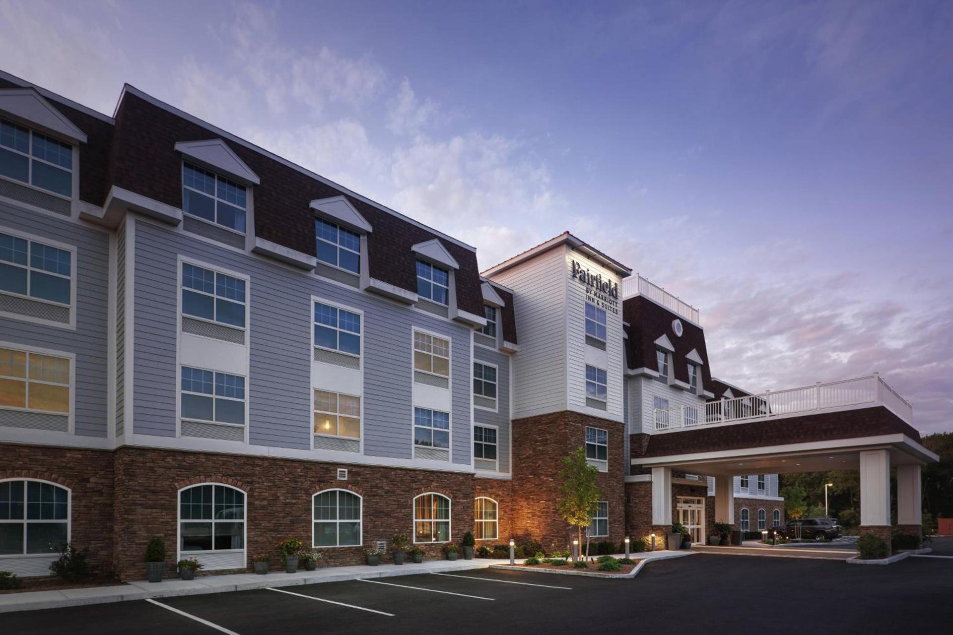 Fairfield Inn & Suites by Marriott South Kingstown Newport Area photo 2