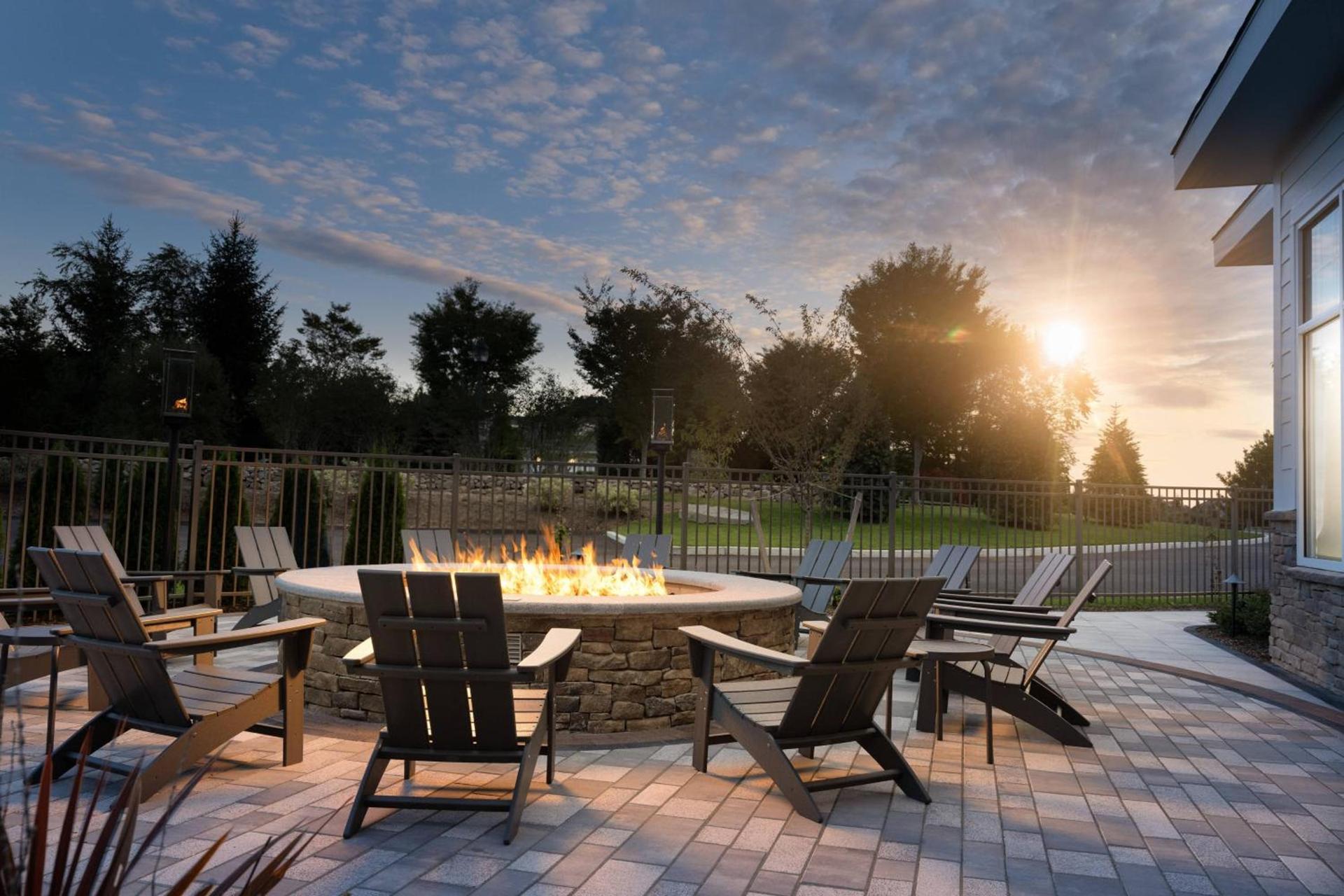 Fairfield Inn & Suites by Marriott South Kingstown Newport Area photo 21