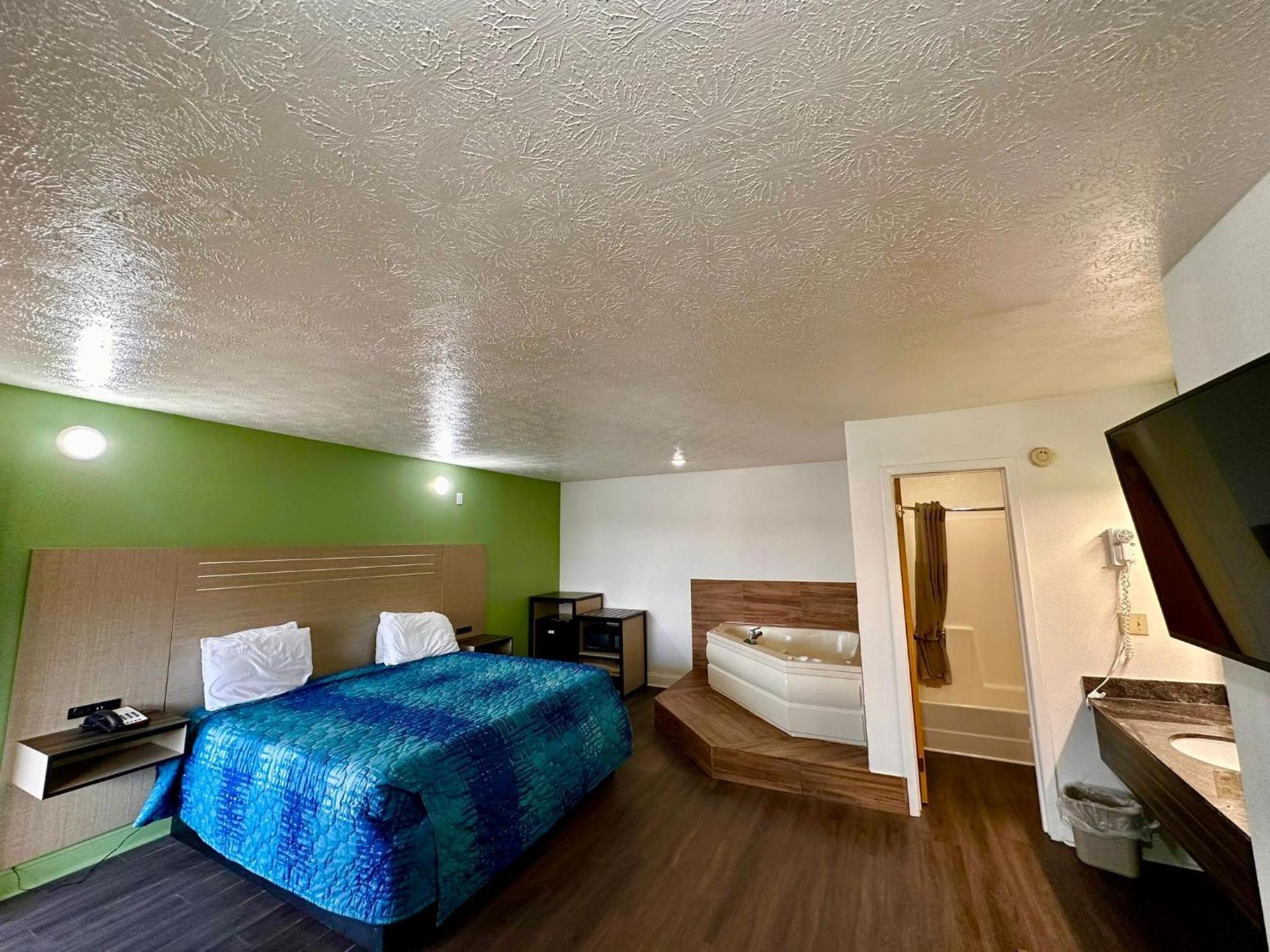 Park Inn by Radisson, Pigeon Forge South photo 39