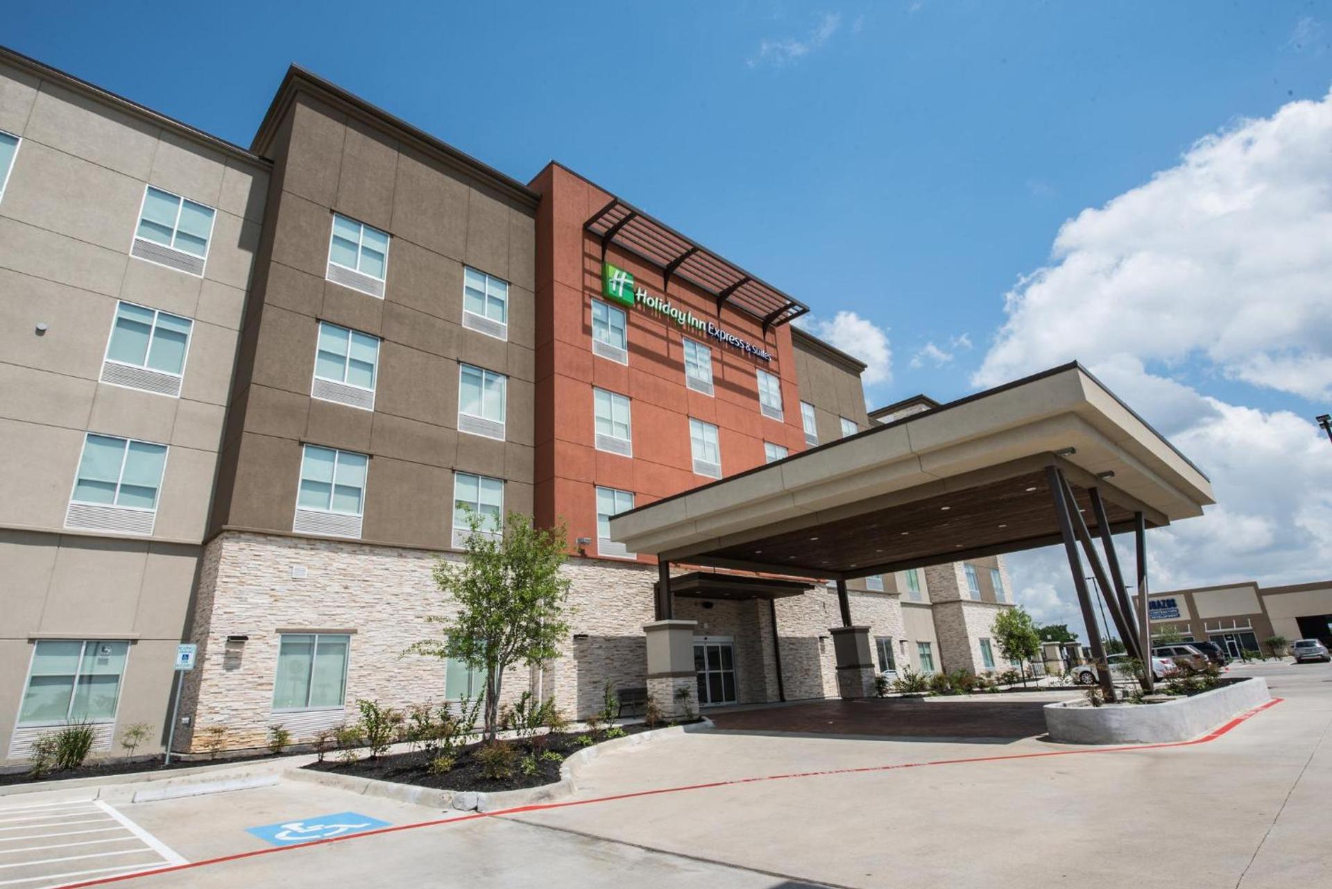 Holiday Inn Express & Suites Houston - Hobby Airport Area by IHG photo 58