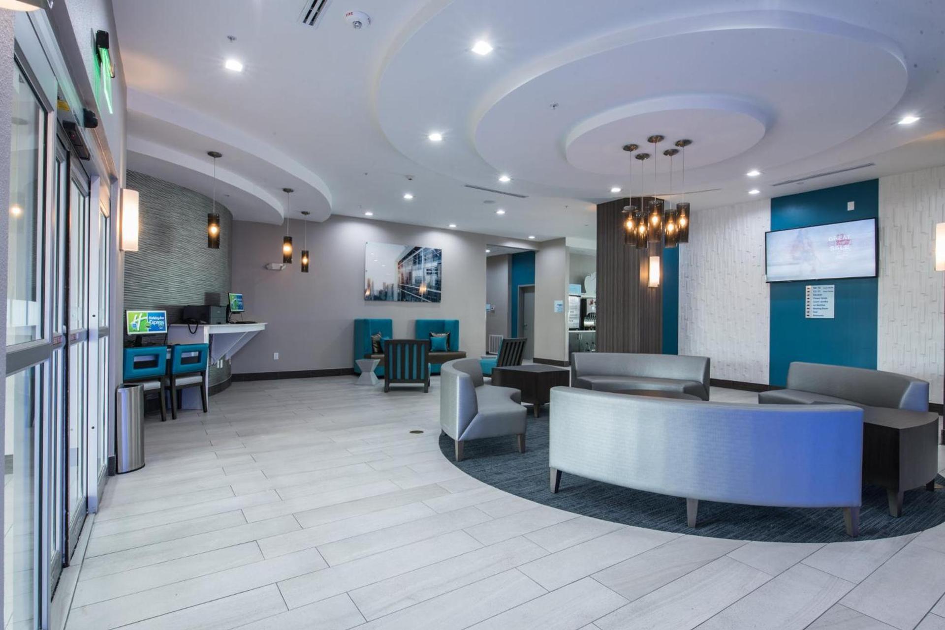 Holiday Inn Express & Suites Houston - Hobby Airport Area by IHG photo 33