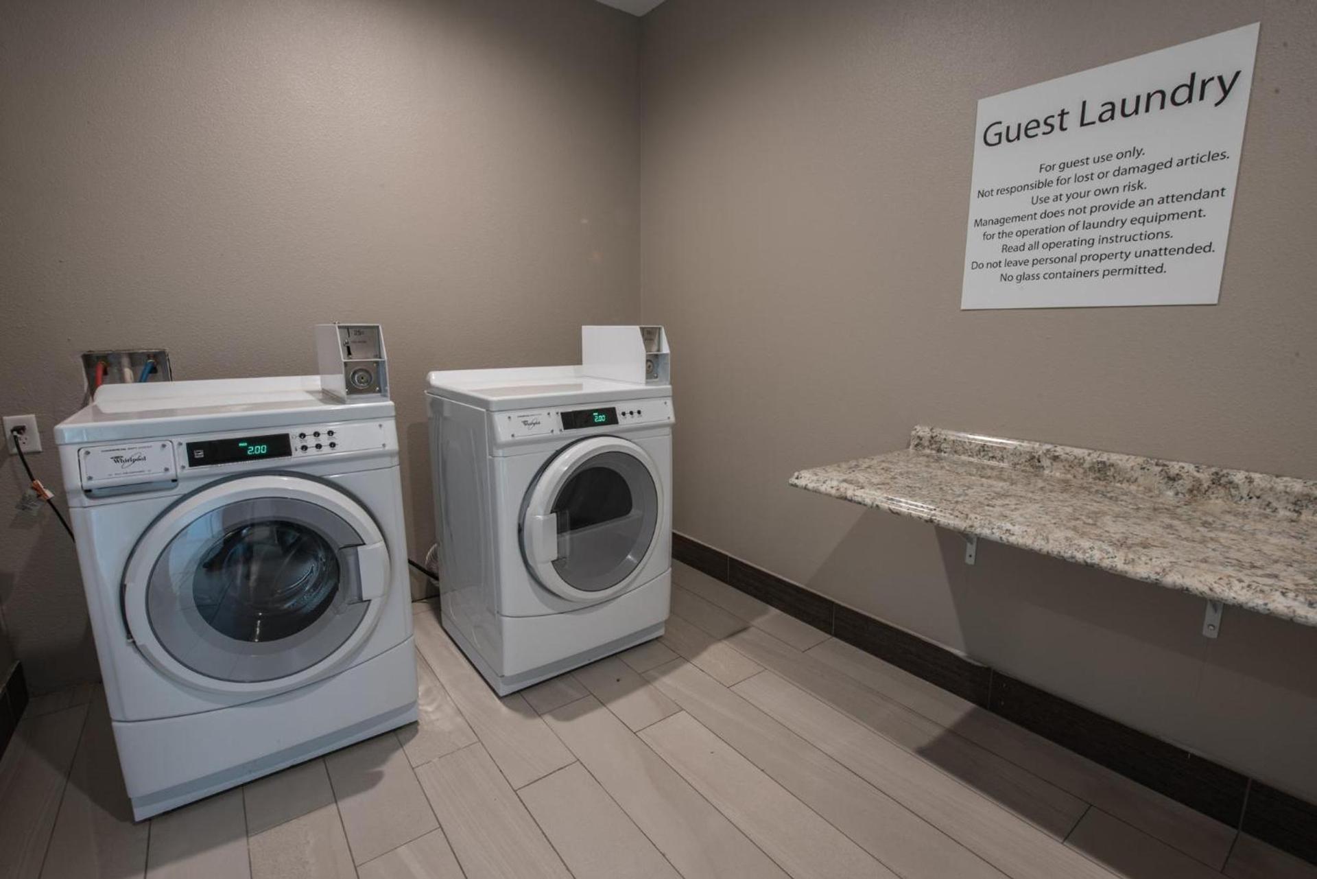 Holiday Inn Express & Suites Houston - Hobby Airport Area by IHG photo 38