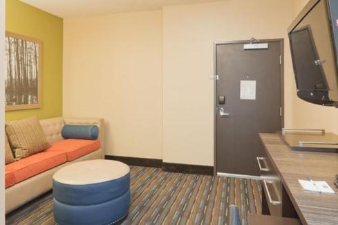 Holiday Inn Express Fulton by IHG photo 5