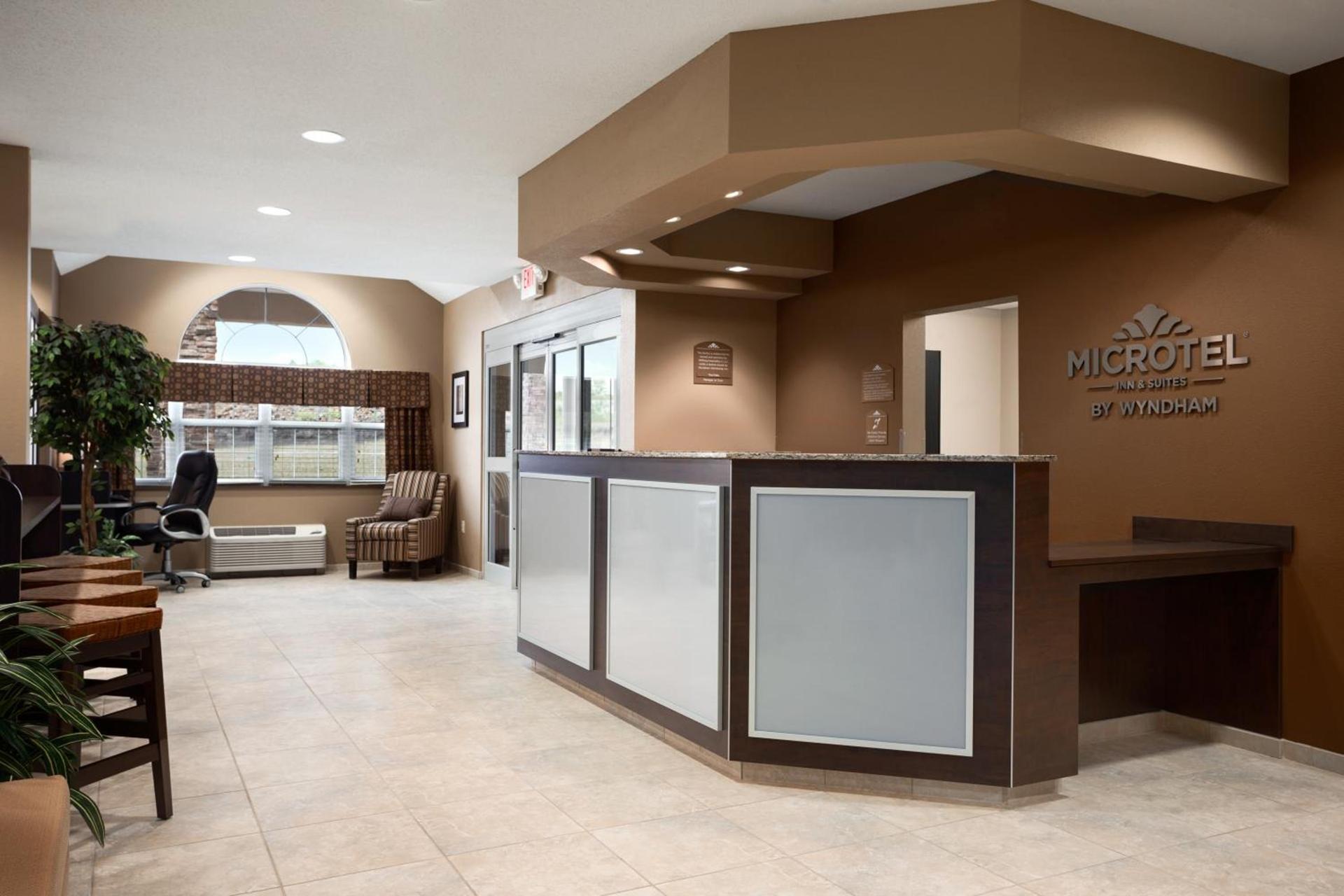 Sonesta Essential Fairmont photo 4