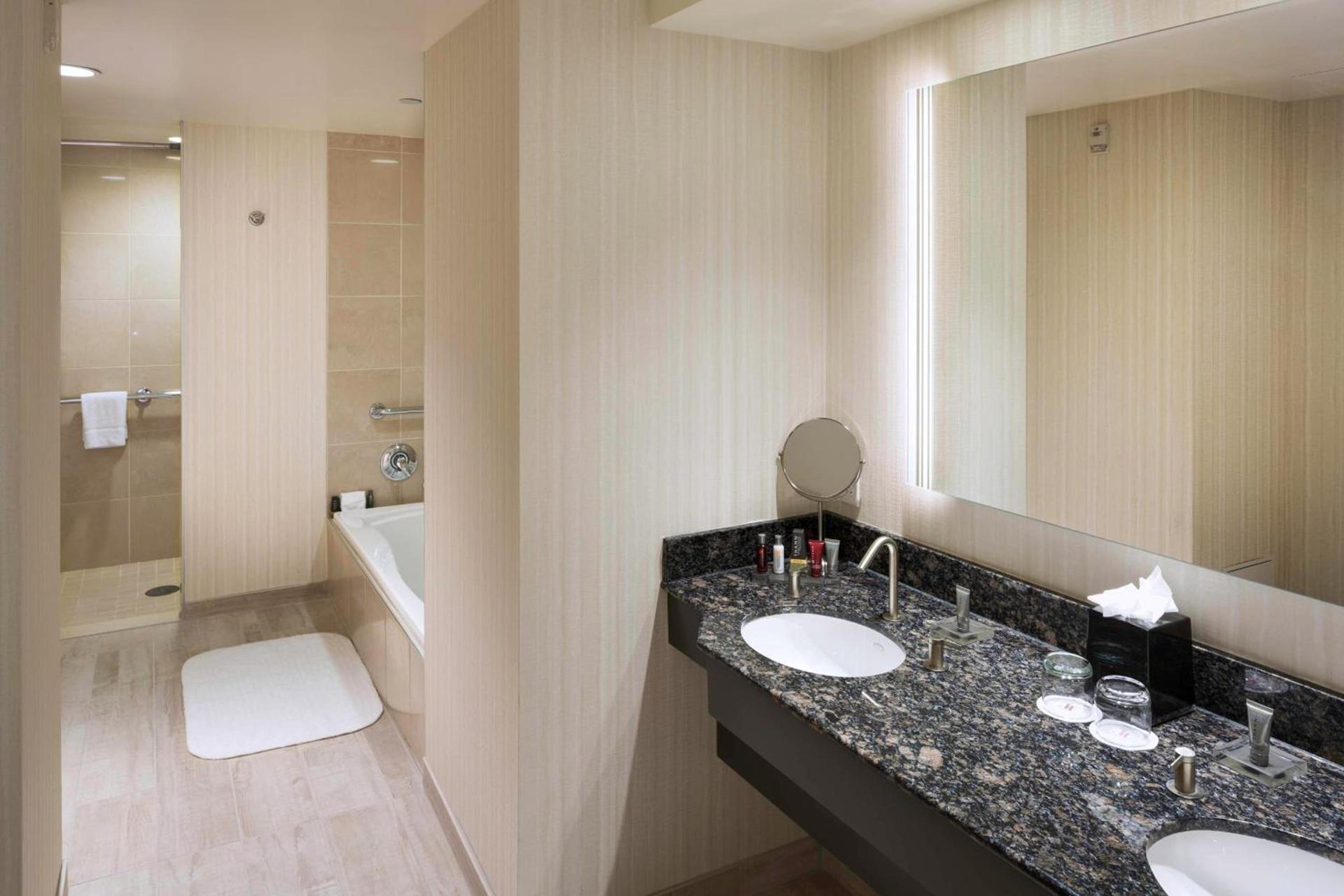 Hartford Marriott Downtown photo 22