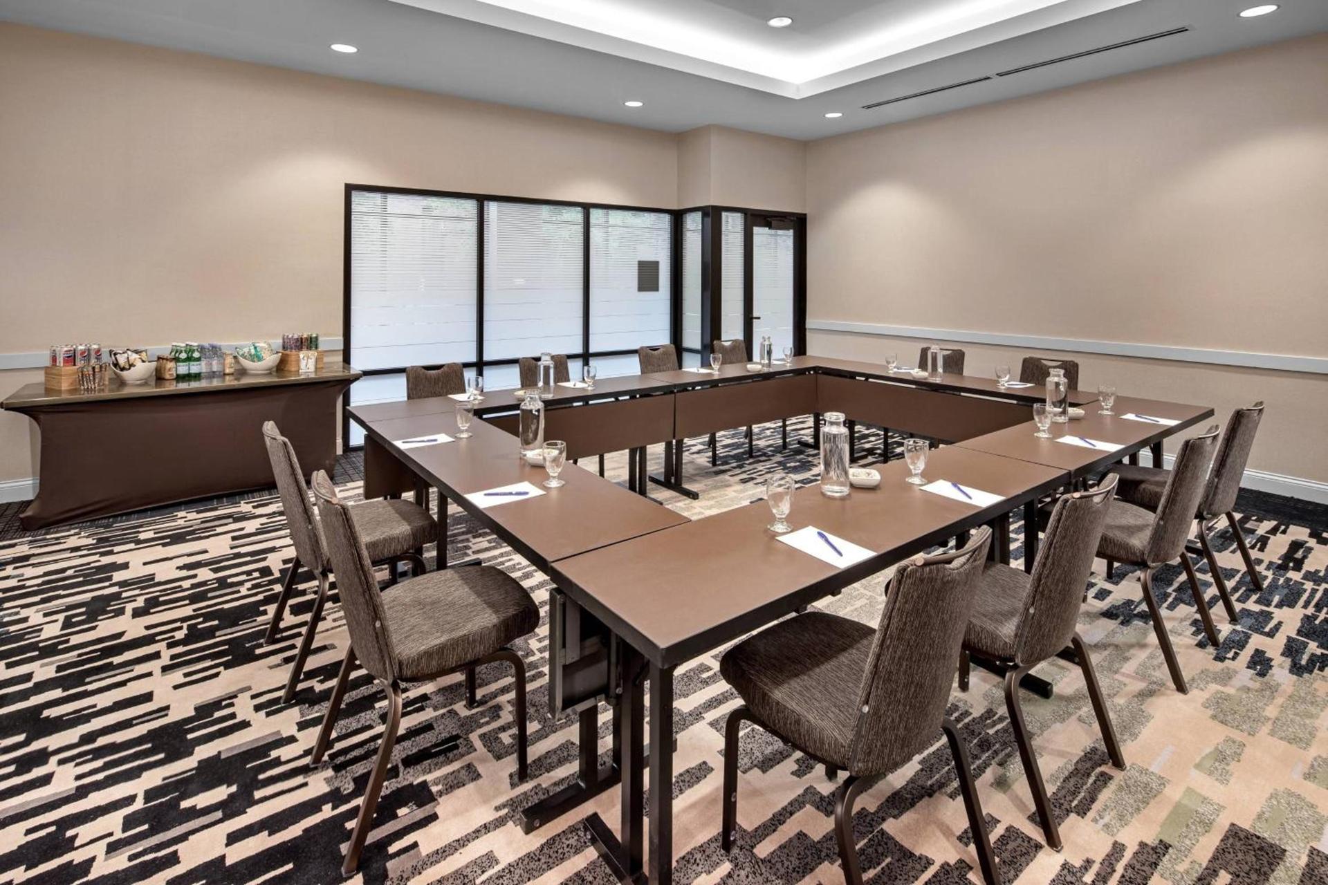 Delta Hotels by Marriott Minneapolis Northeast photo 48