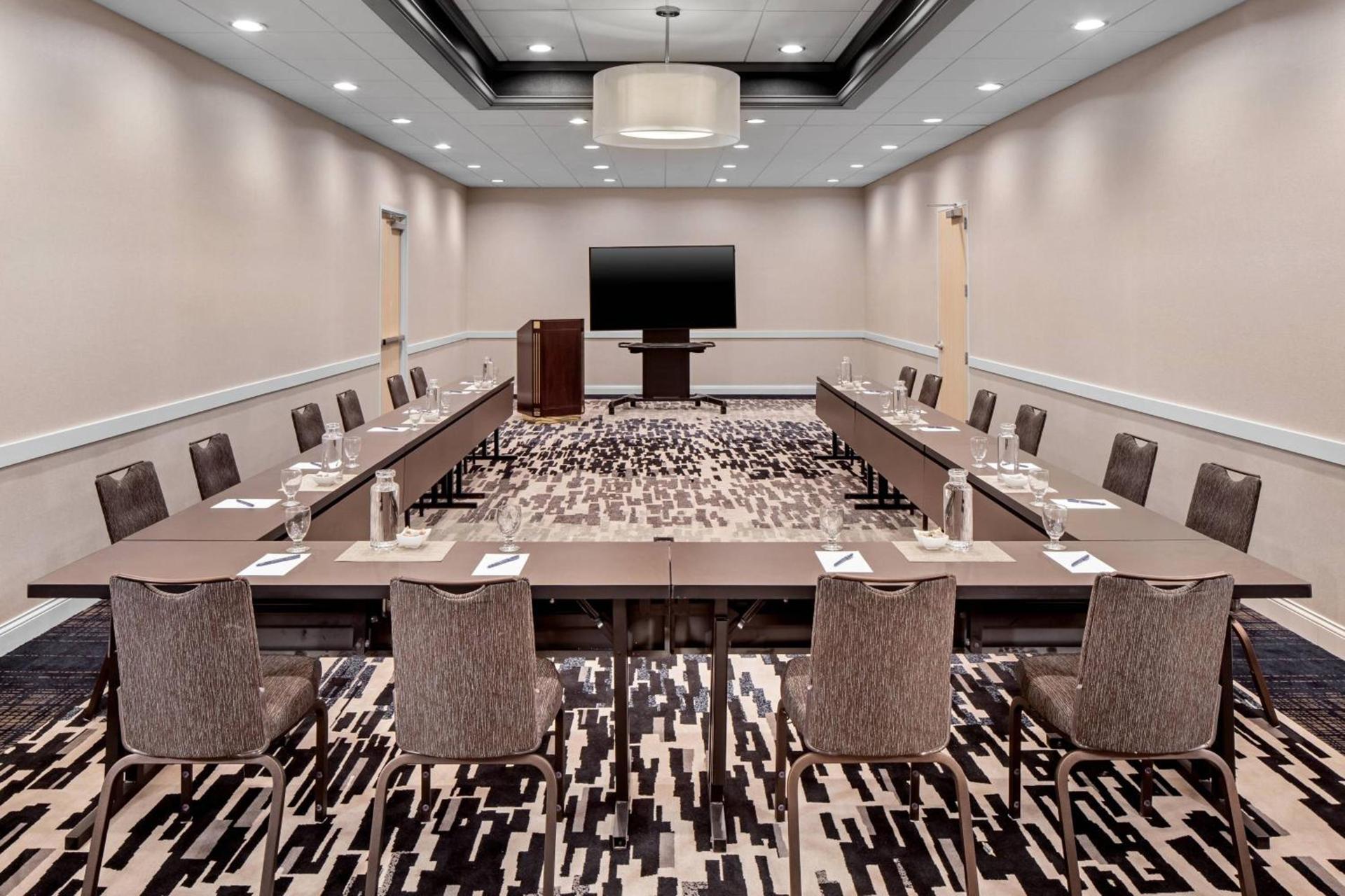 Delta Hotels by Marriott Minneapolis Northeast photo 45