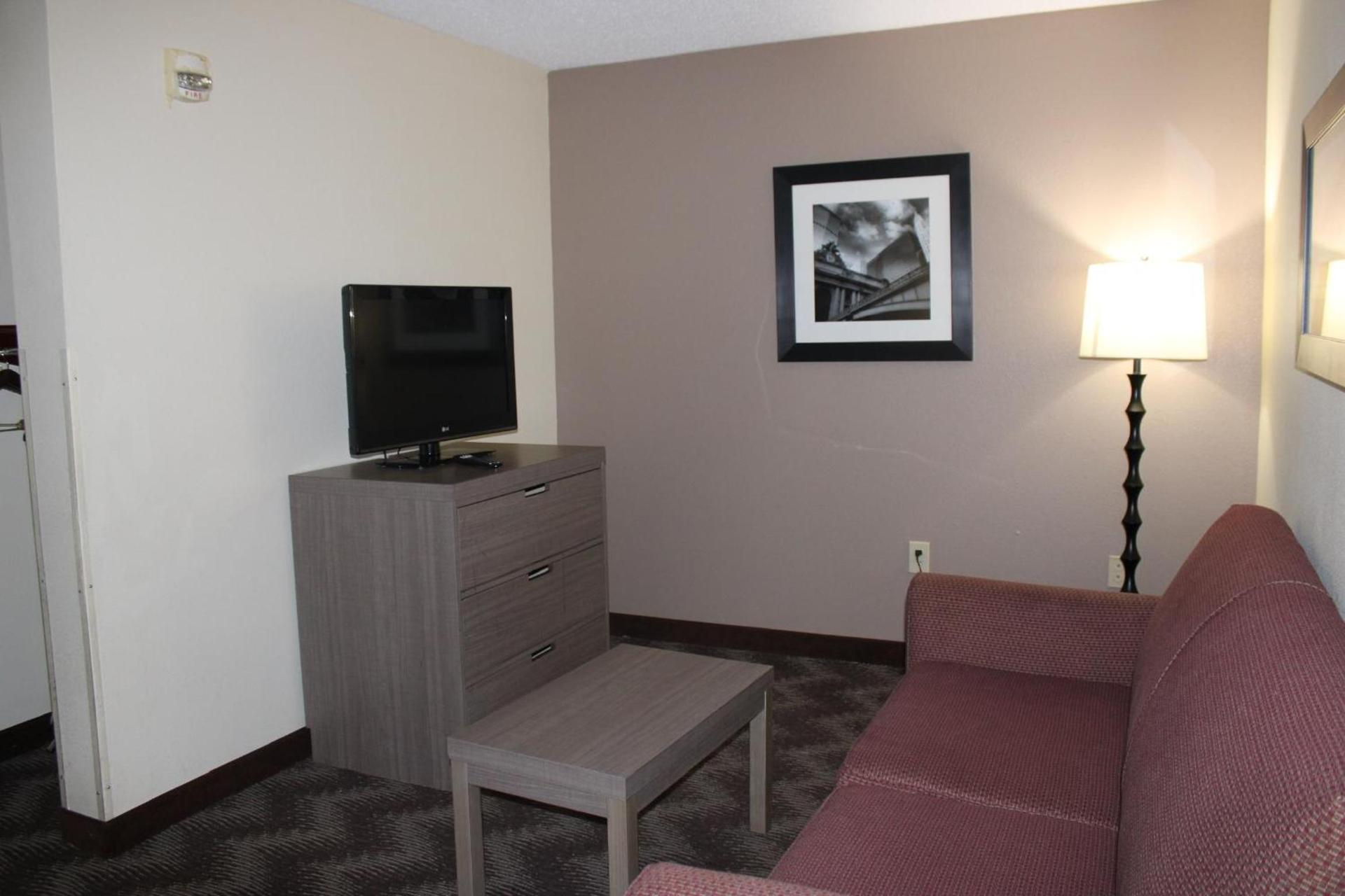 Quality Suites photo 62