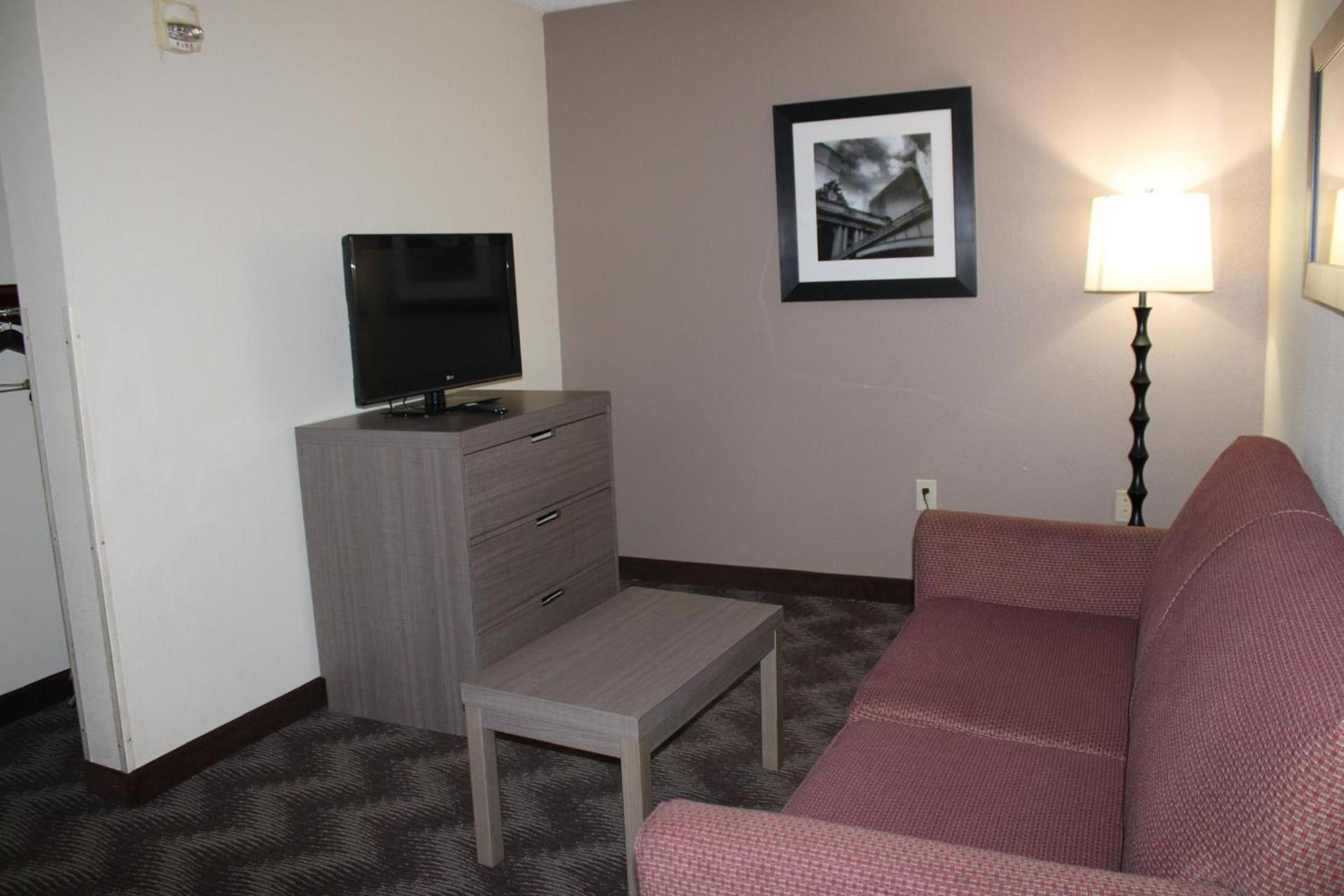 Quality Suites photo 80