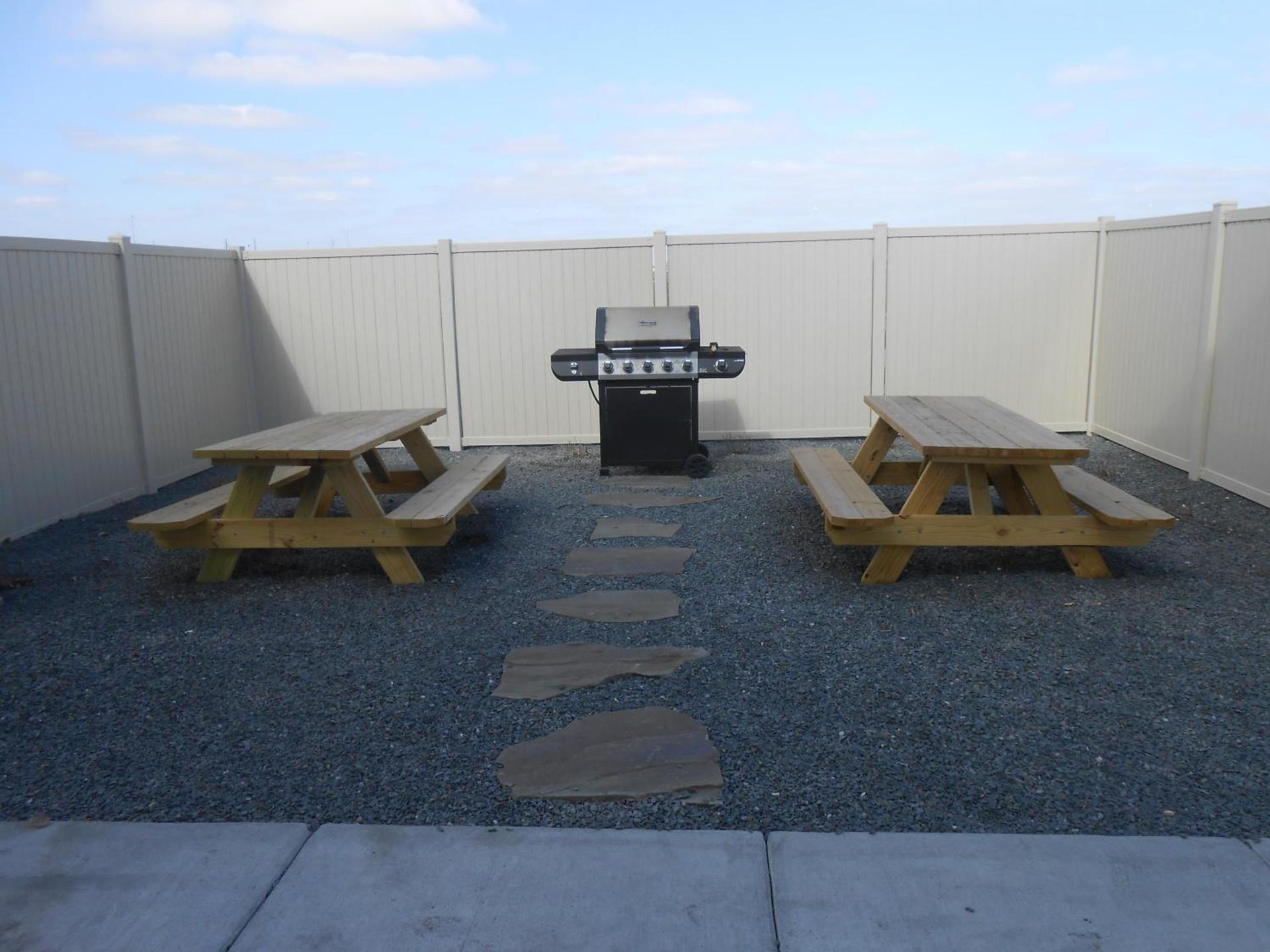My Place Hotel-Fargo, ND photo 5