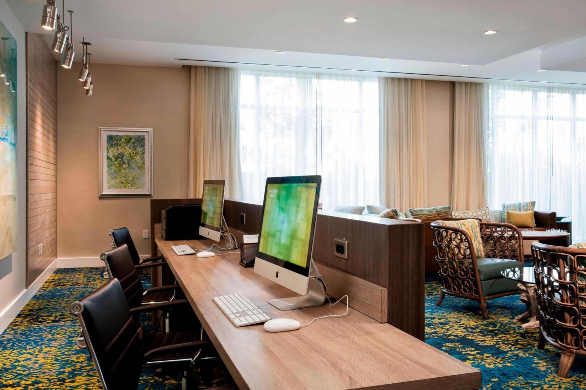 Courtyard by Marriott Faro Blanco Resort photo 46