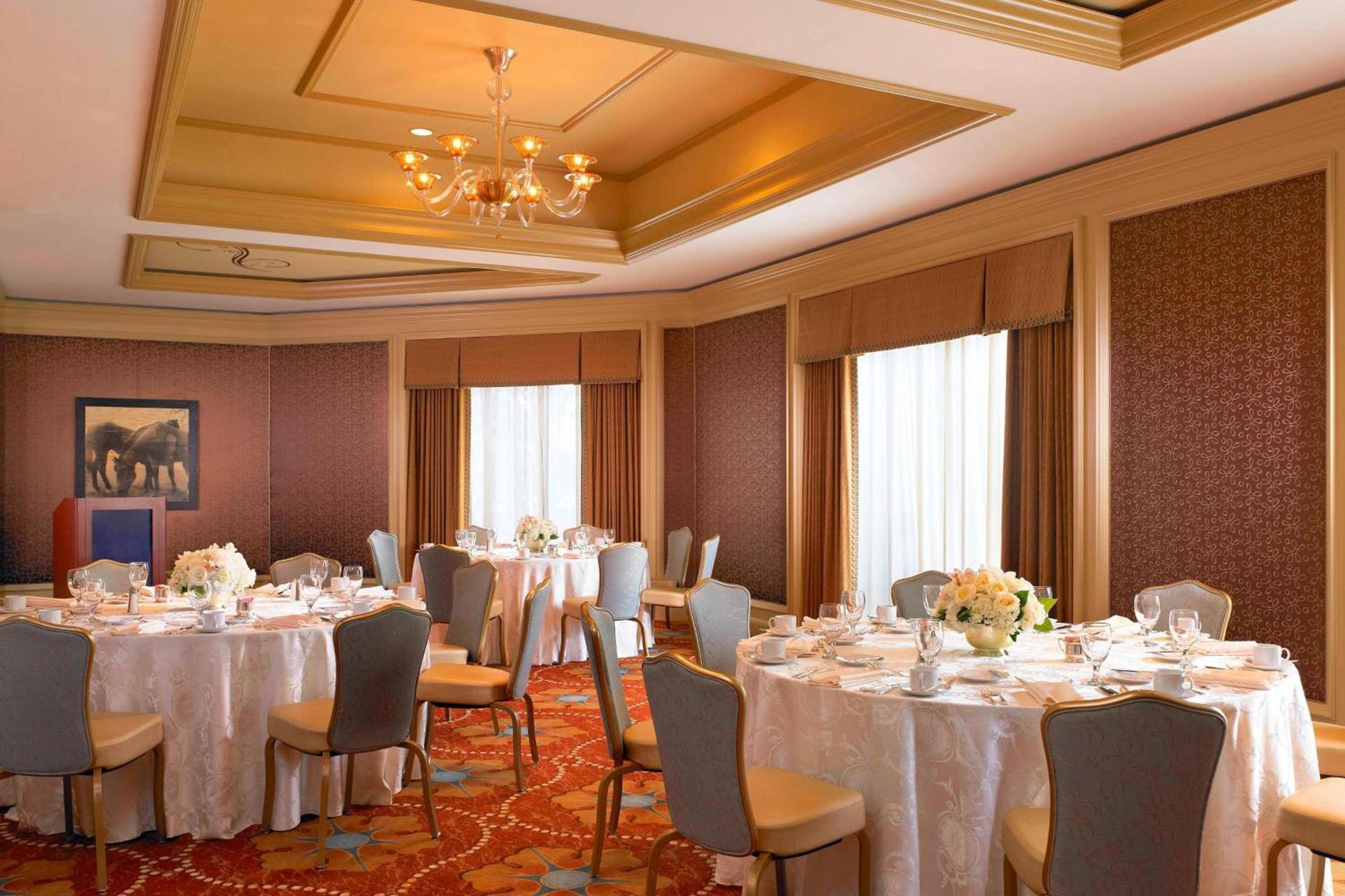 Houston Grand Hotel - River Oaks photo 78