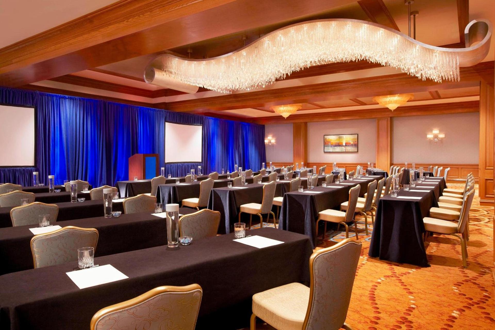 Houston Grand Hotel - River Oaks photo 80