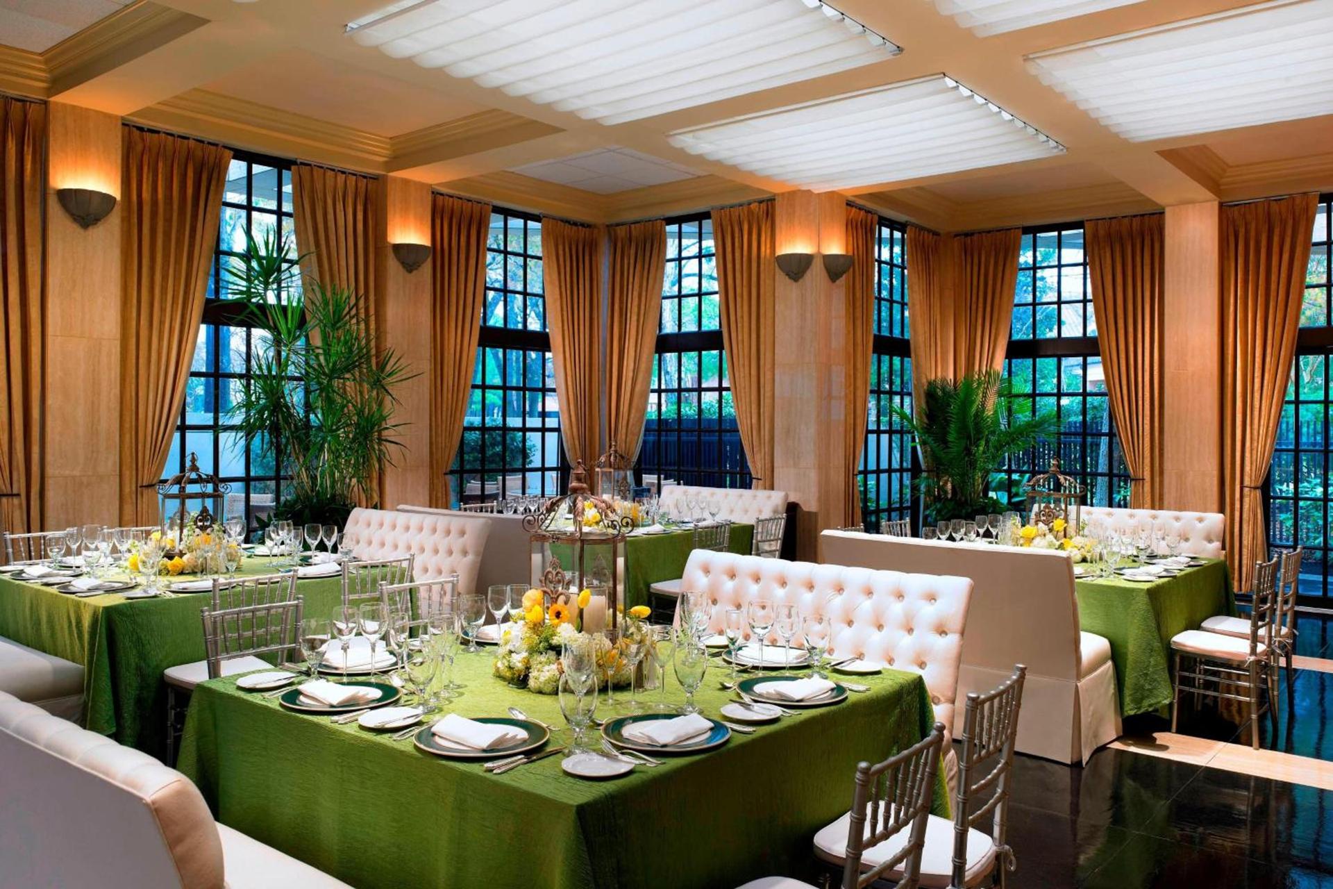 Houston Grand Hotel - River Oaks photo 83