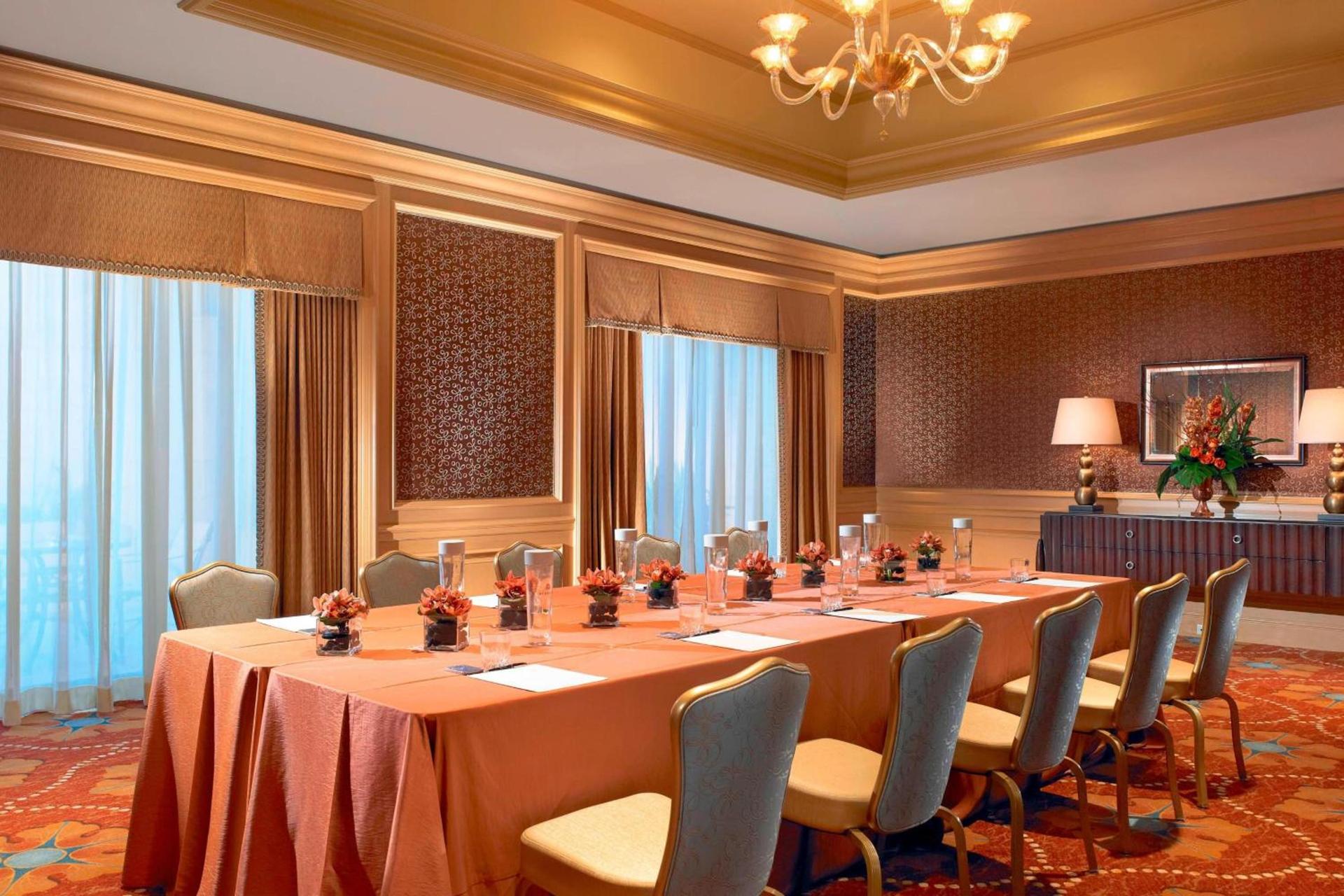 Houston Grand Hotel - River Oaks photo 87