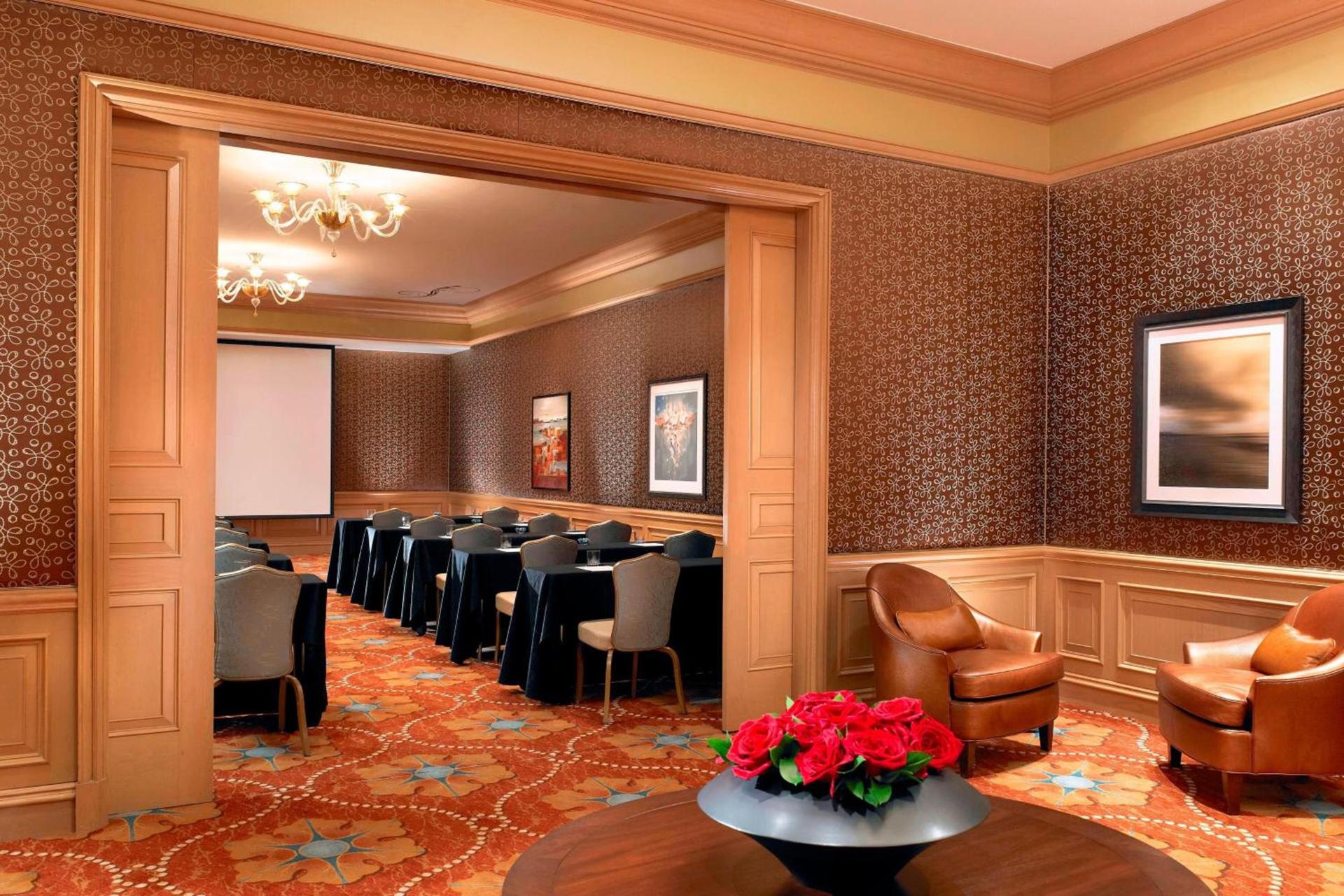 Houston Grand Hotel - River Oaks photo 89