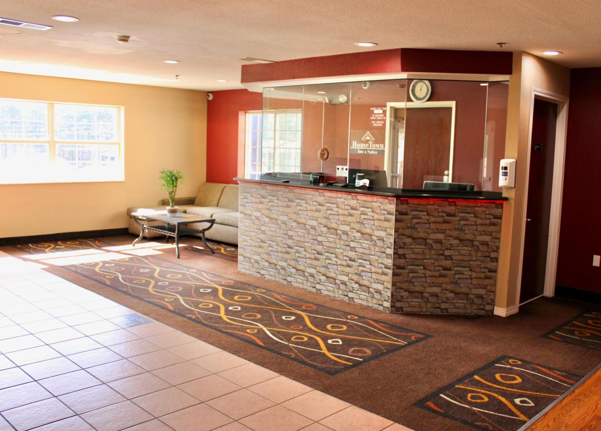 HomeTown Inn & Suites photo 23
