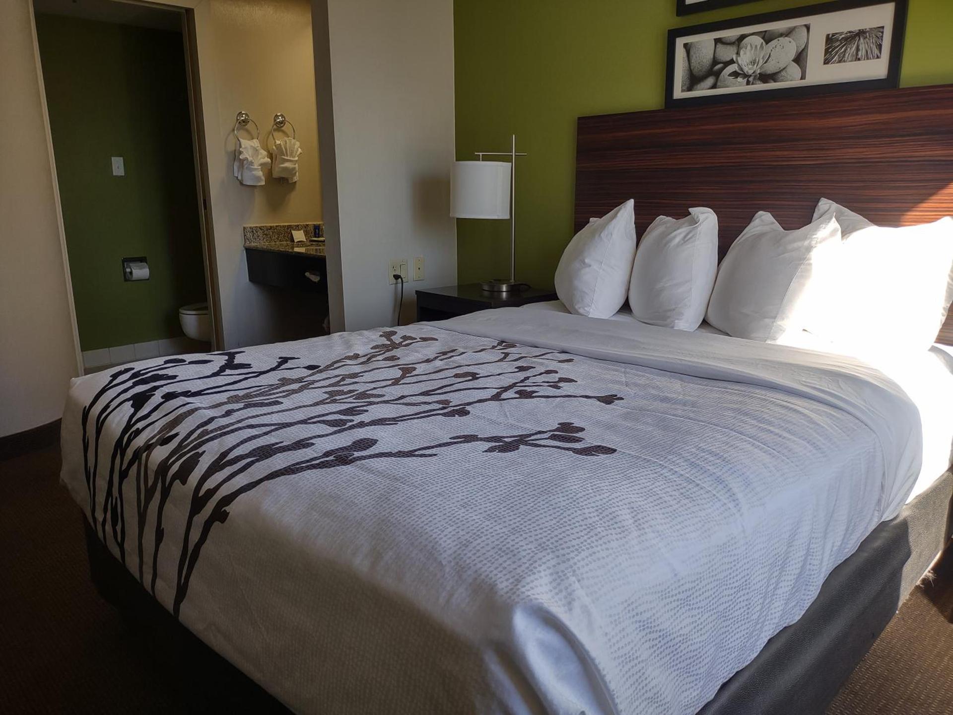 Sleep Inn Fredericksburg North photo 16