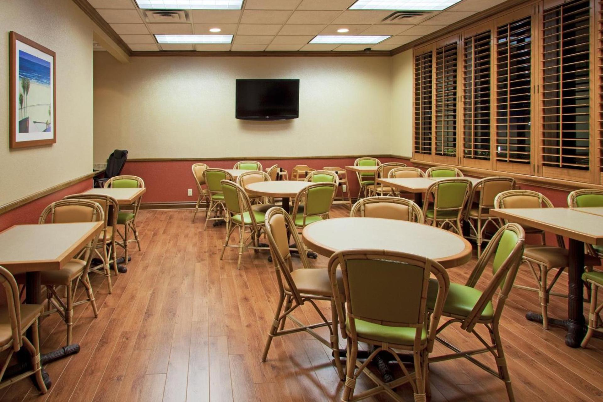 Holiday Inn Express- North Palm Beach and IHG Hotel photo 29
