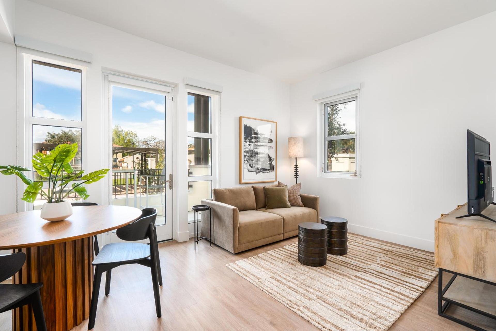 Mint House Menlo Park by Kasa photo 23