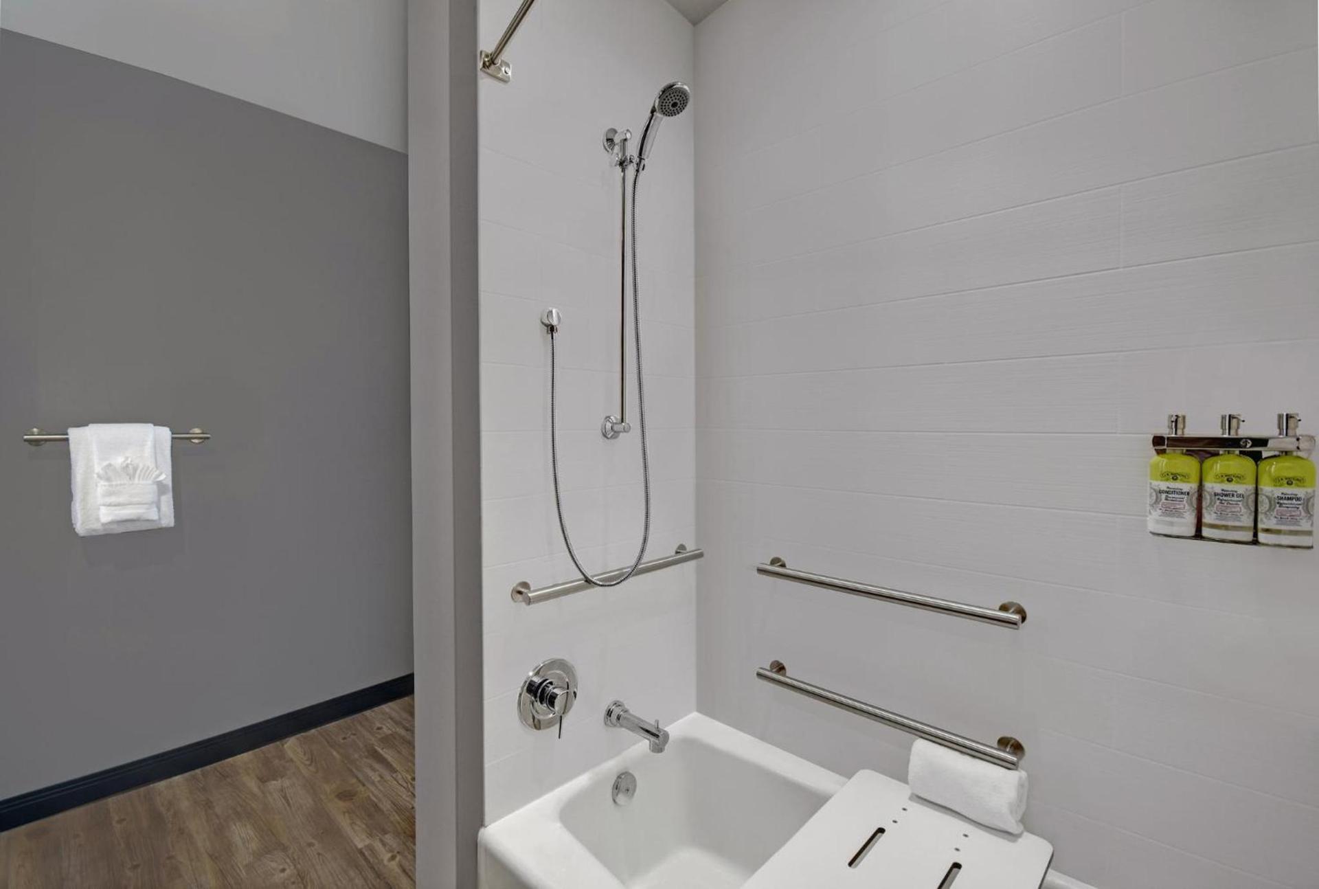 Staybridge Suites - Houston - Galleria Area by IHG photo 42
