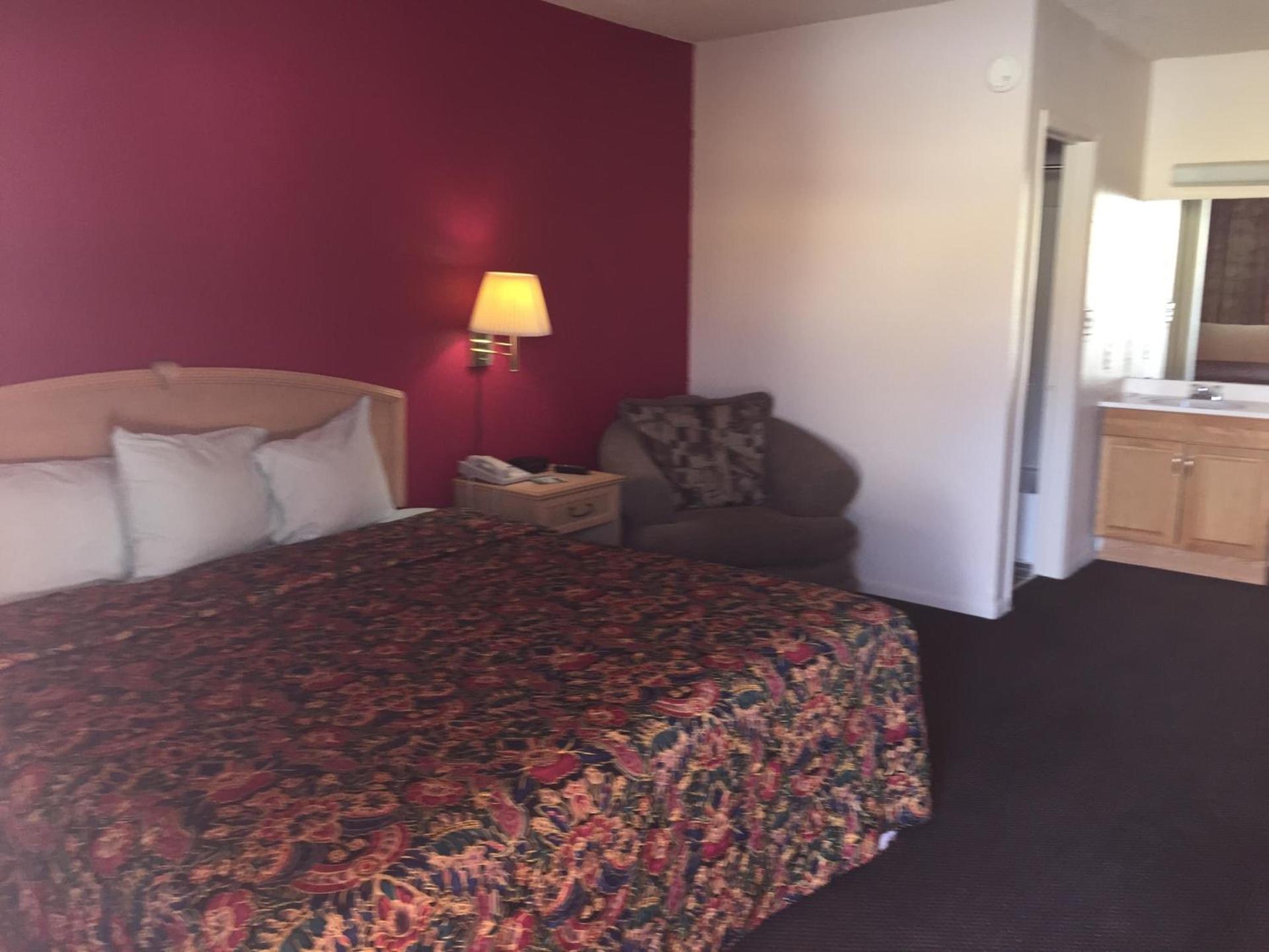 Avalon Motel photo 3