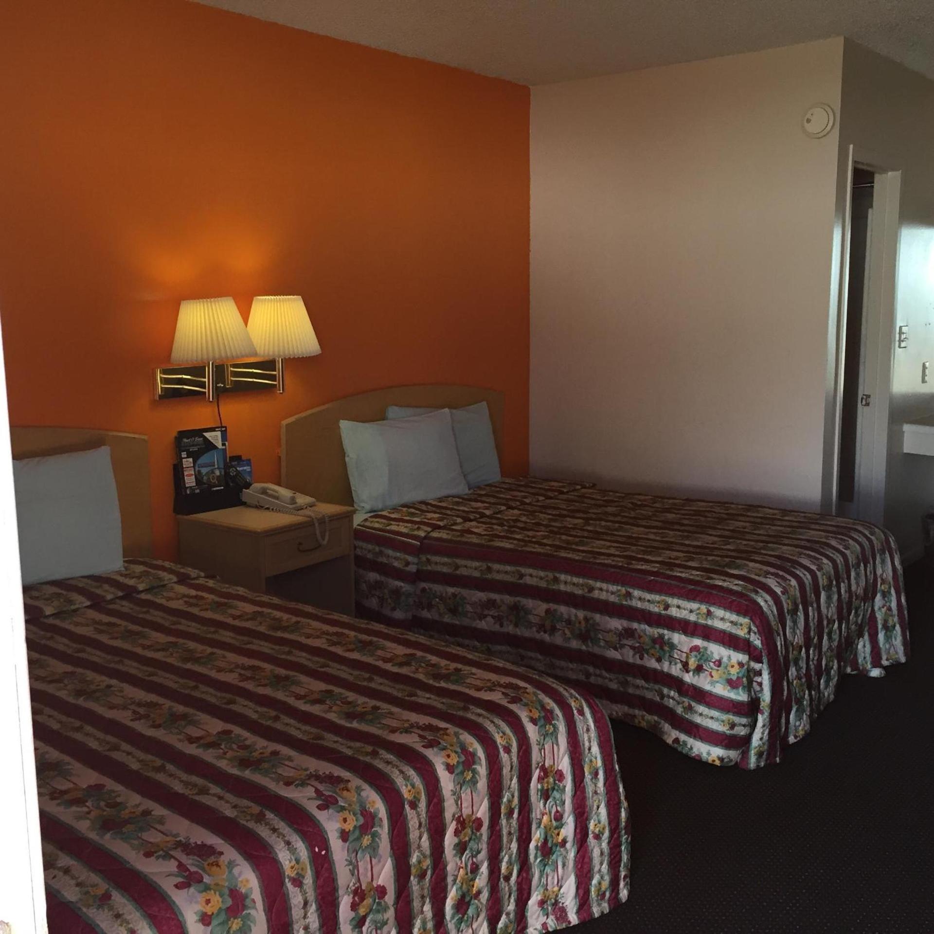Avalon Motel photo 4