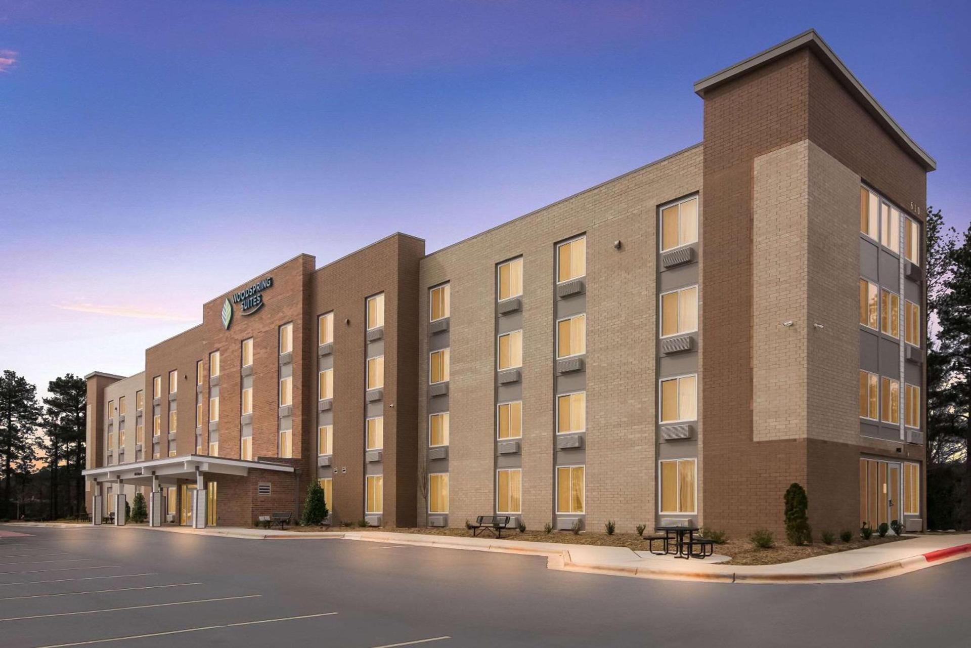 WoodSpring Suites Morrisville - Raleigh Durham Airport photo 1