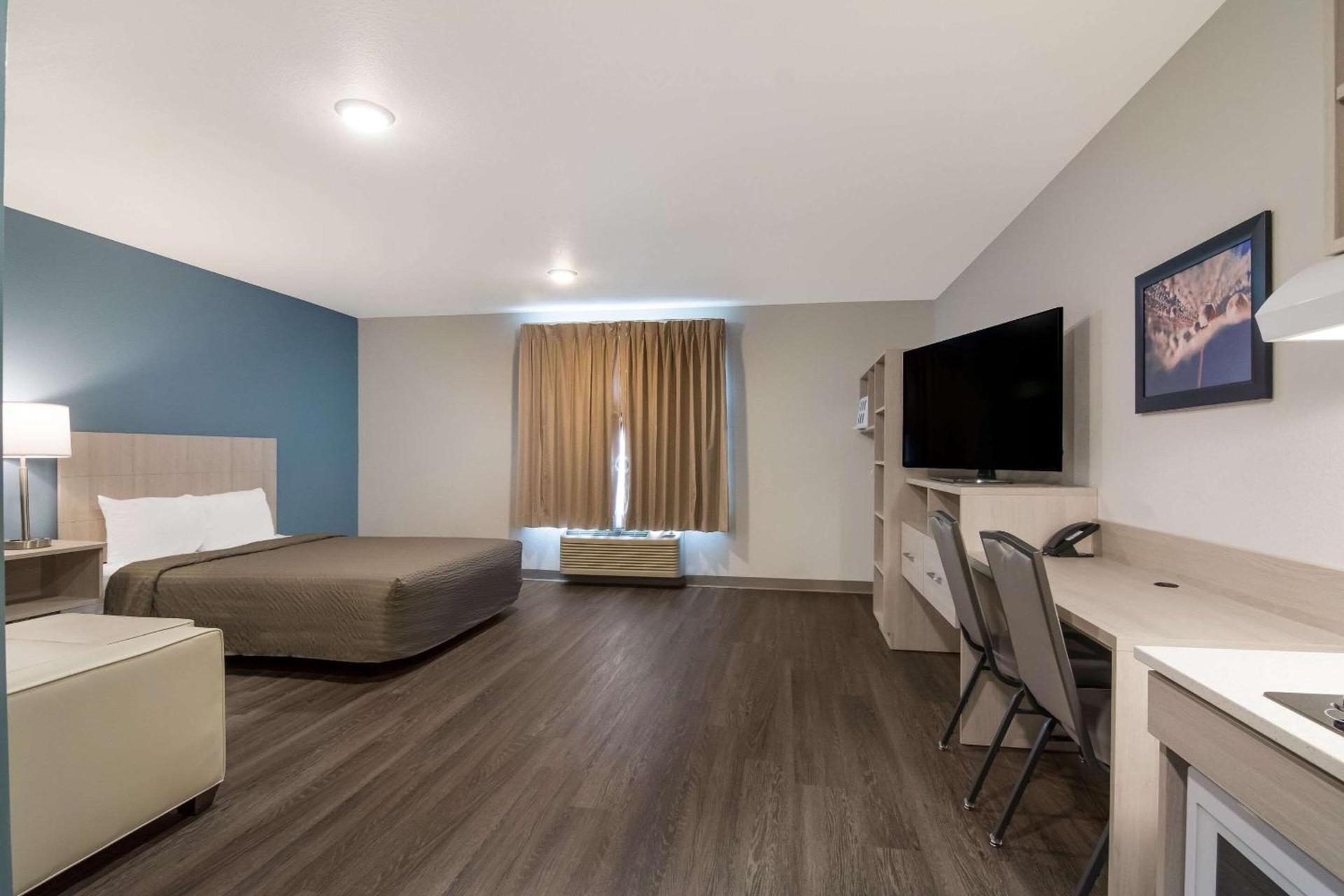 WoodSpring Suites Morrisville - Raleigh Durham Airport photo 7