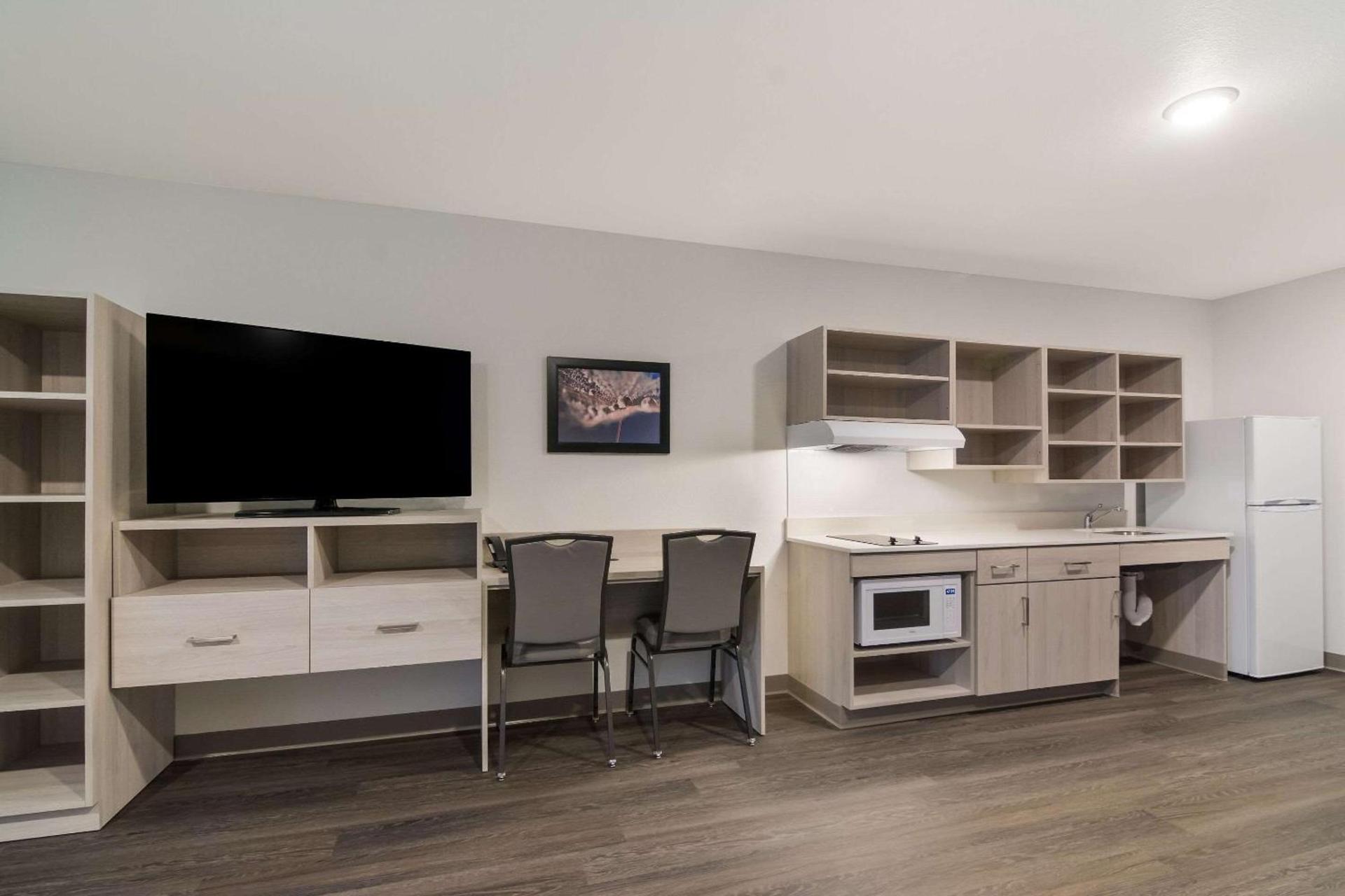 WoodSpring Suites Morrisville - Raleigh Durham Airport photo 24