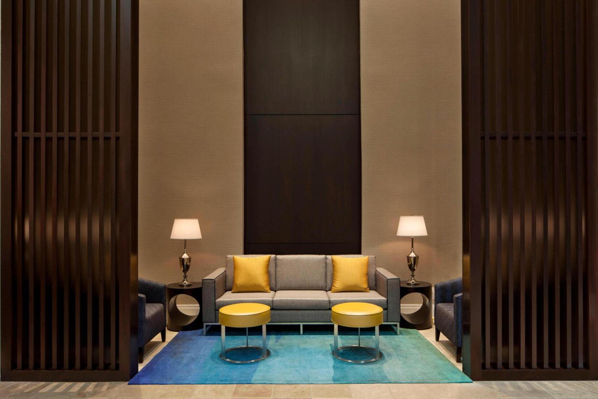 Sheraton Norfolk Waterside Hotel photo 6