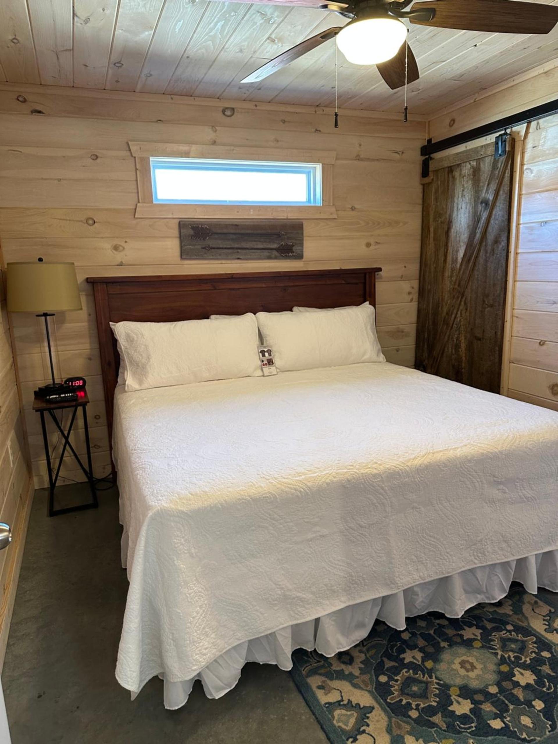 Knotty Squirrel Cabins photo 58