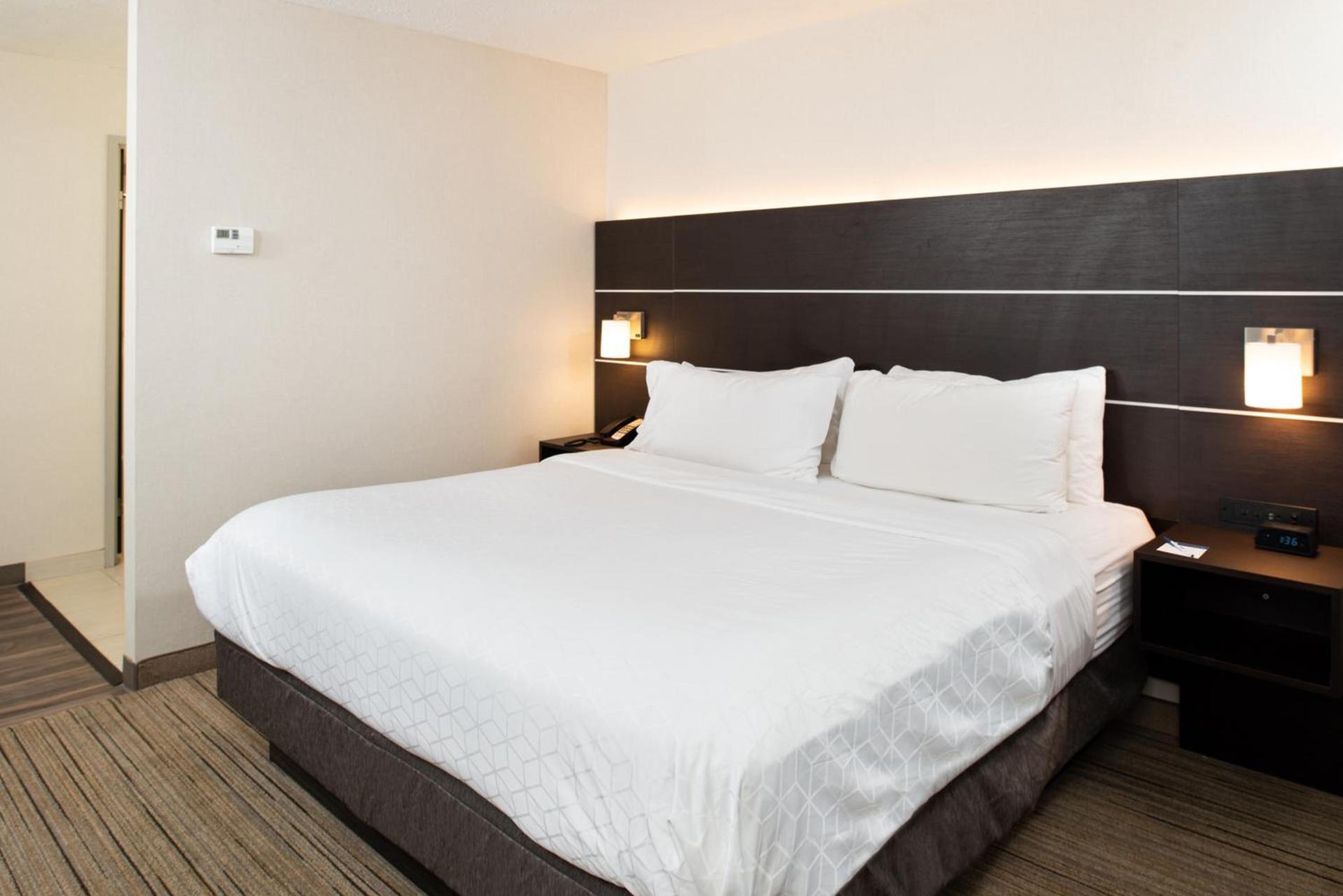 Holiday Inn Express Cincinnati West by IHG photo 10