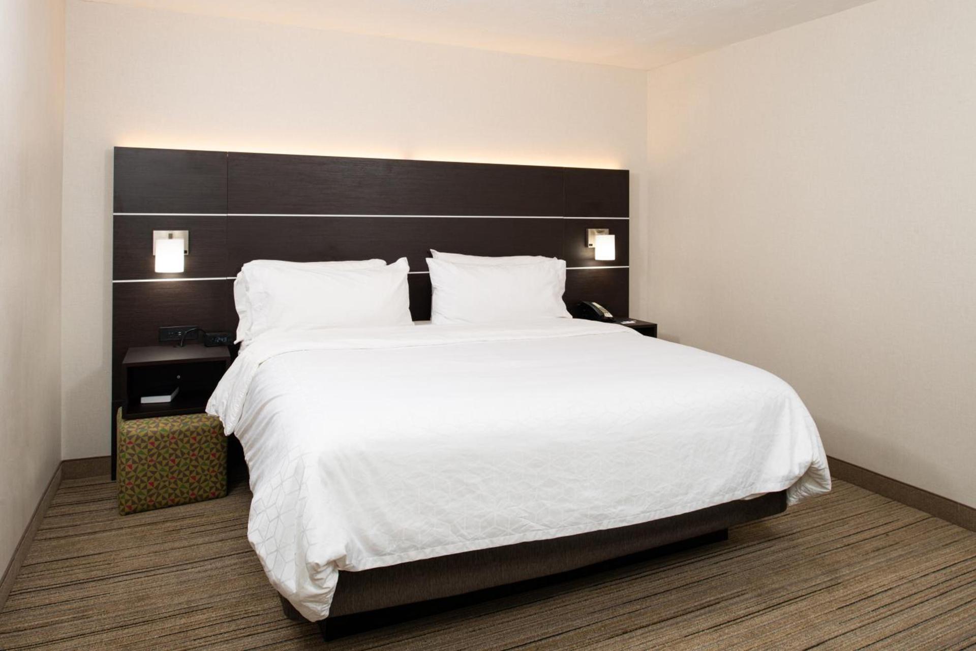 Holiday Inn Express Cincinnati West by IHG photo 12