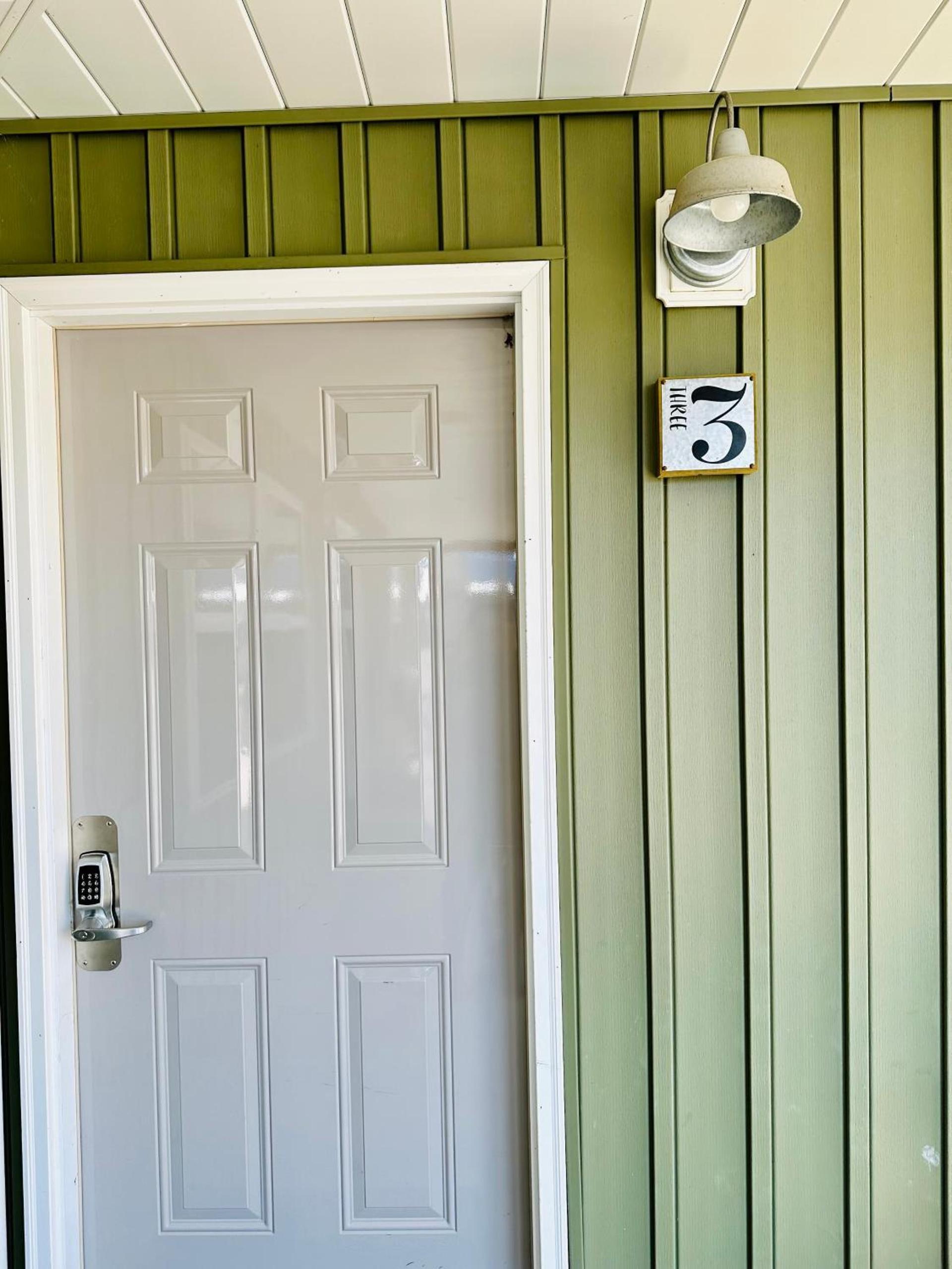 Knotty Squirrel Cabins photo 37