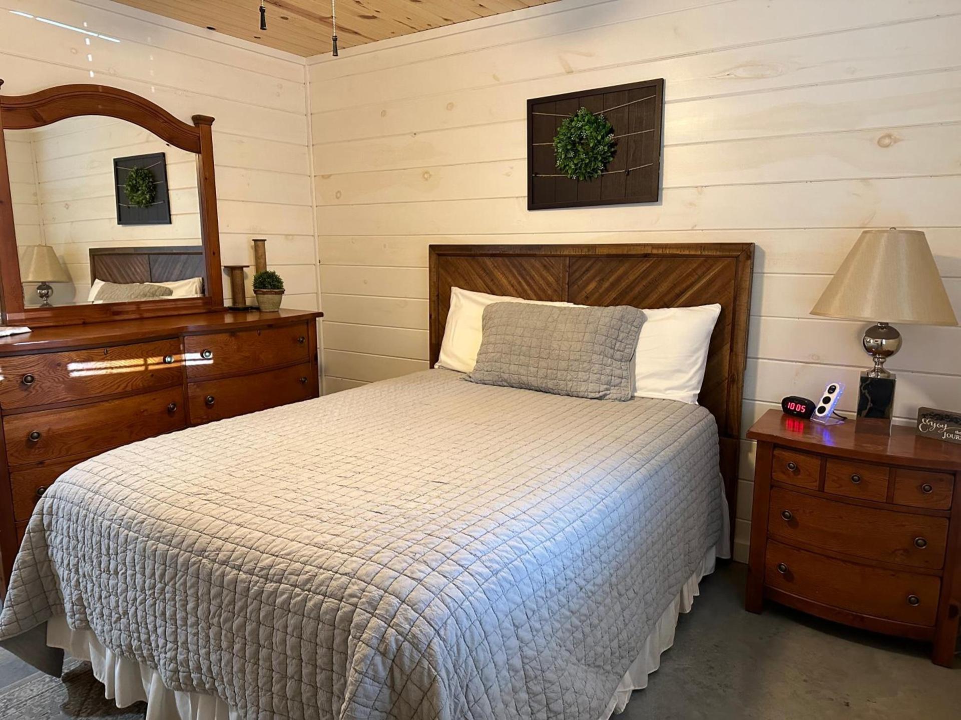 Knotty Squirrel Cabins photo 29