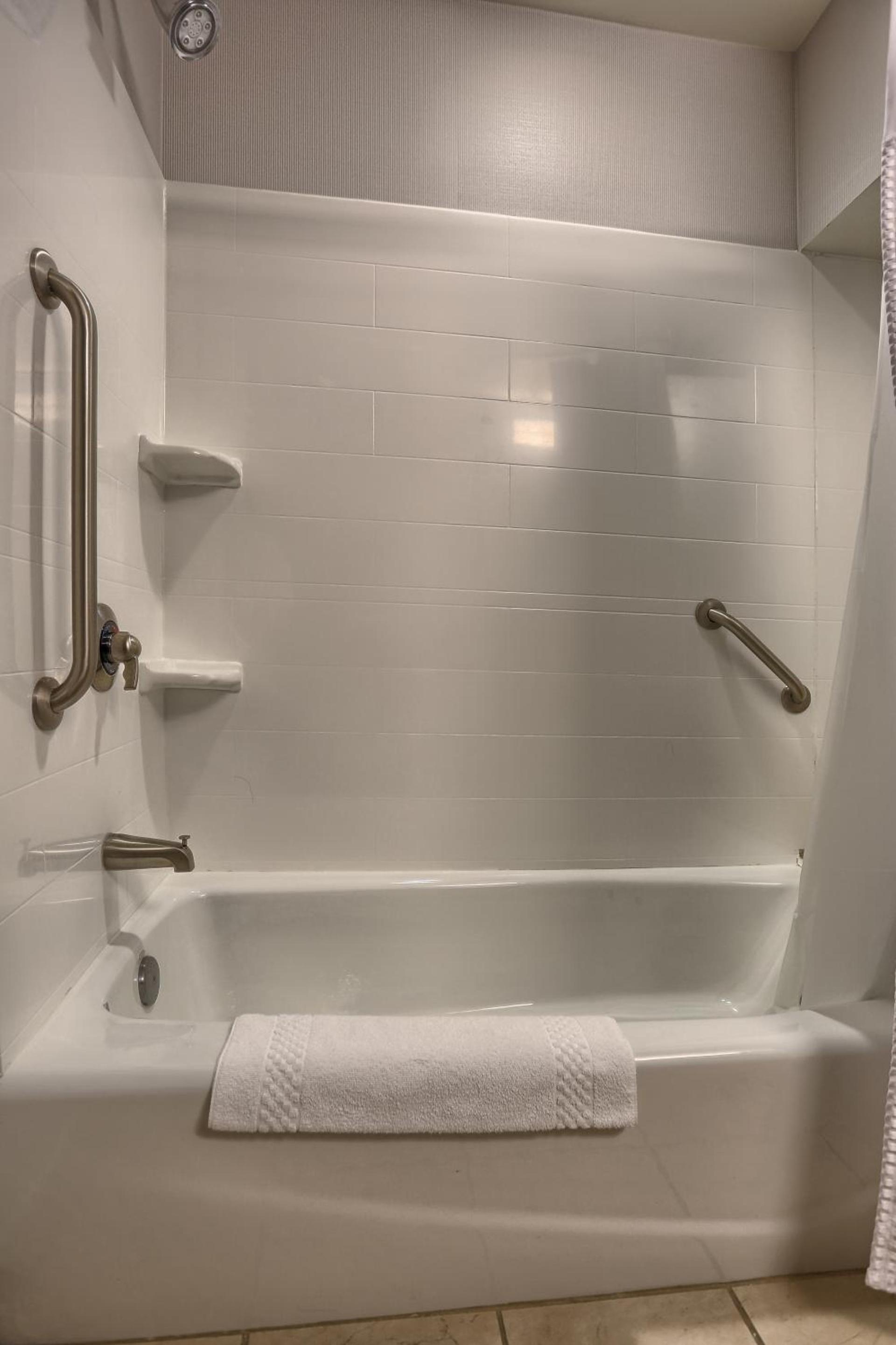 Courtyard by Marriott Harrisburg West/Mechanicsburg photo 35