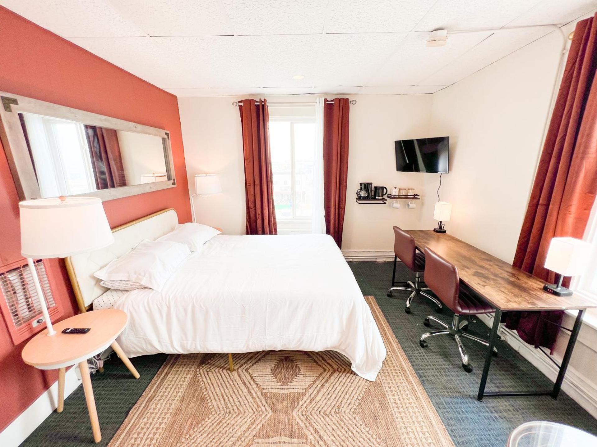 ITH Hermosa Beach Surf Hostel LAX photo 51