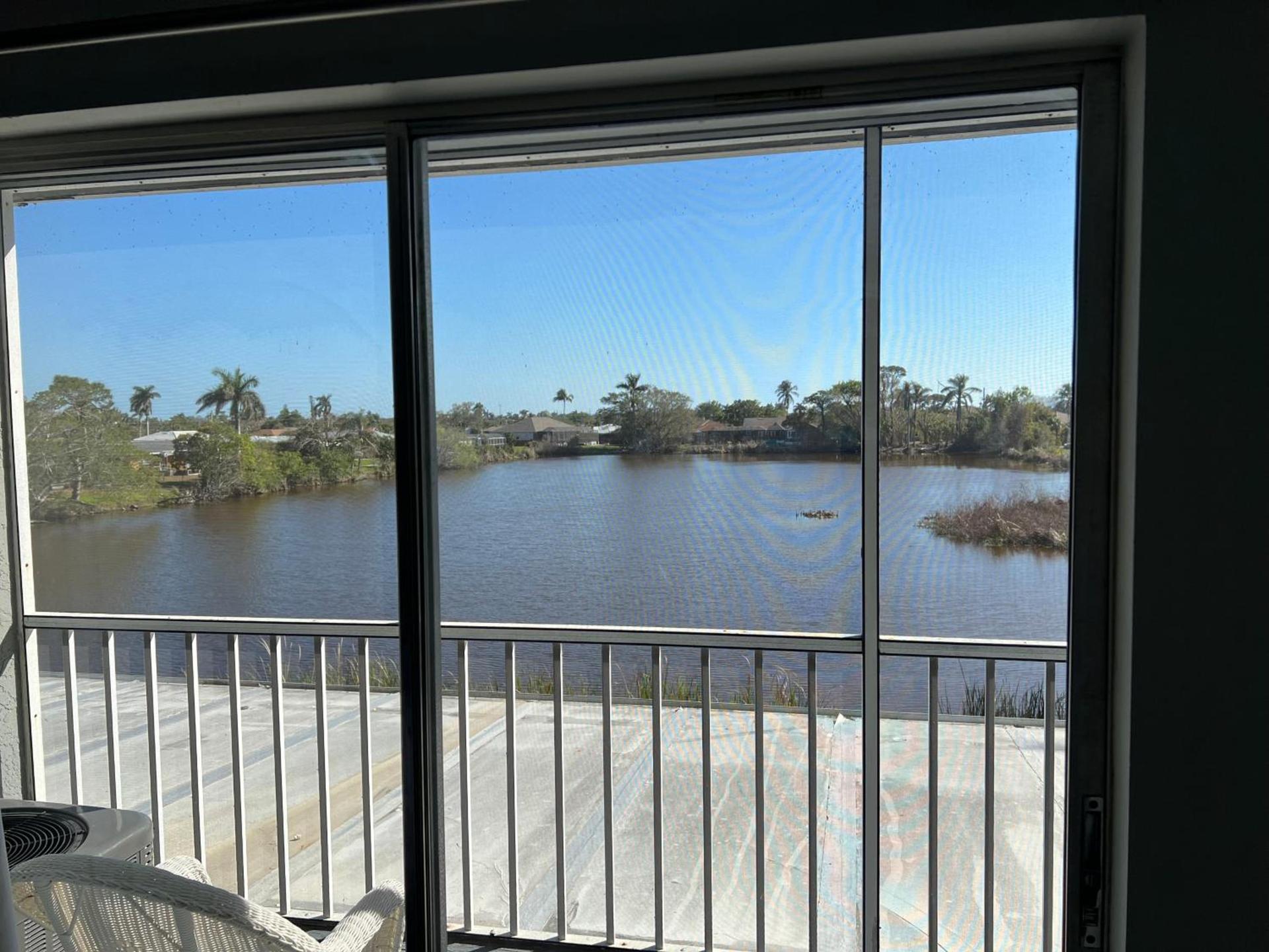 Marco Island Lakeside Inn photo 18