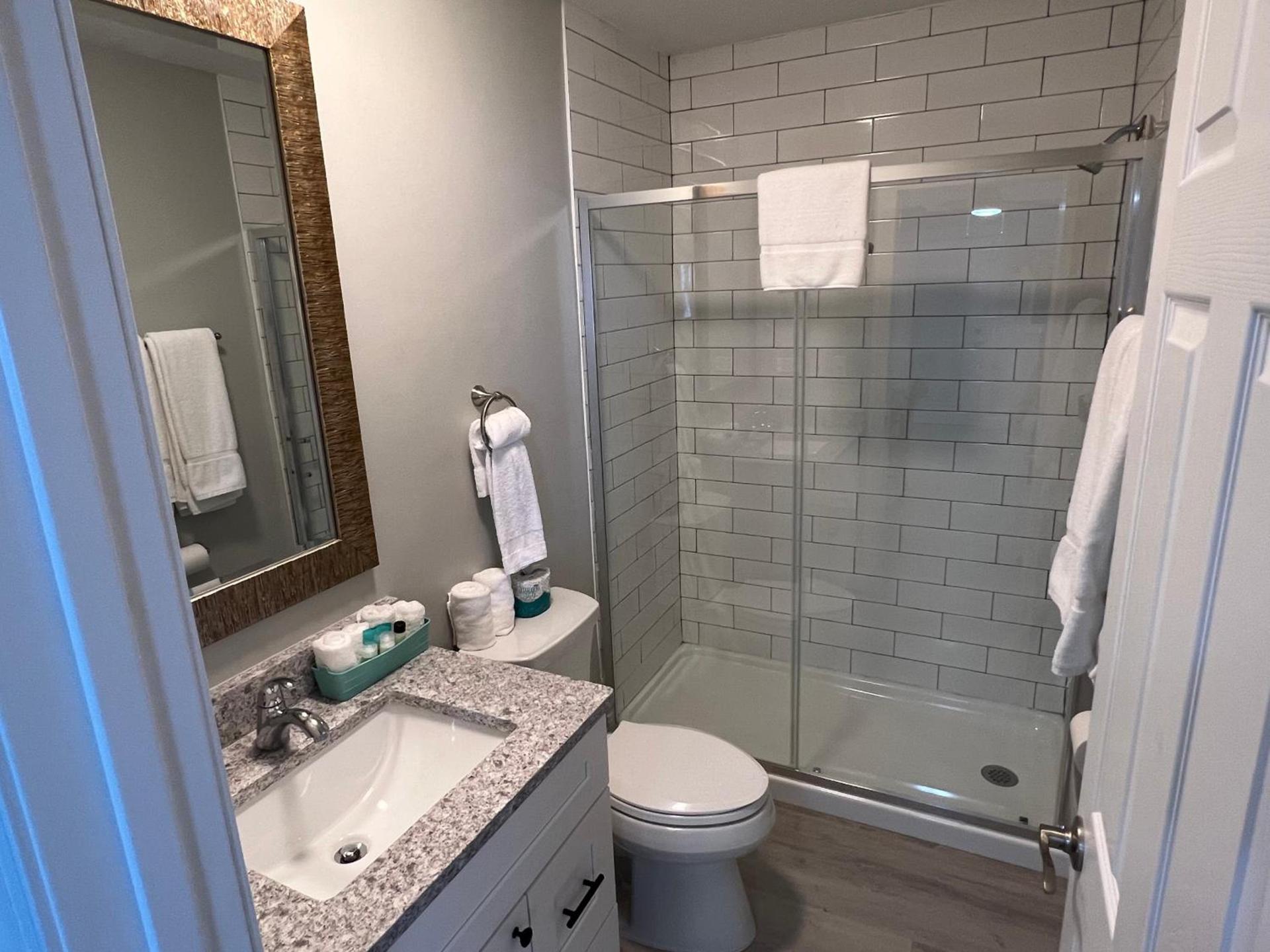 Marco Island Lakeside Inn photo 39