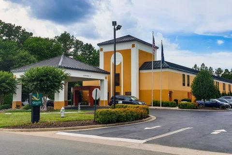 Quality Inn Richmond Airport photo 4