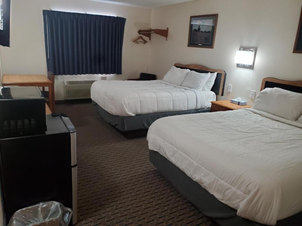 Rodeway Inn Hibbing photo 2